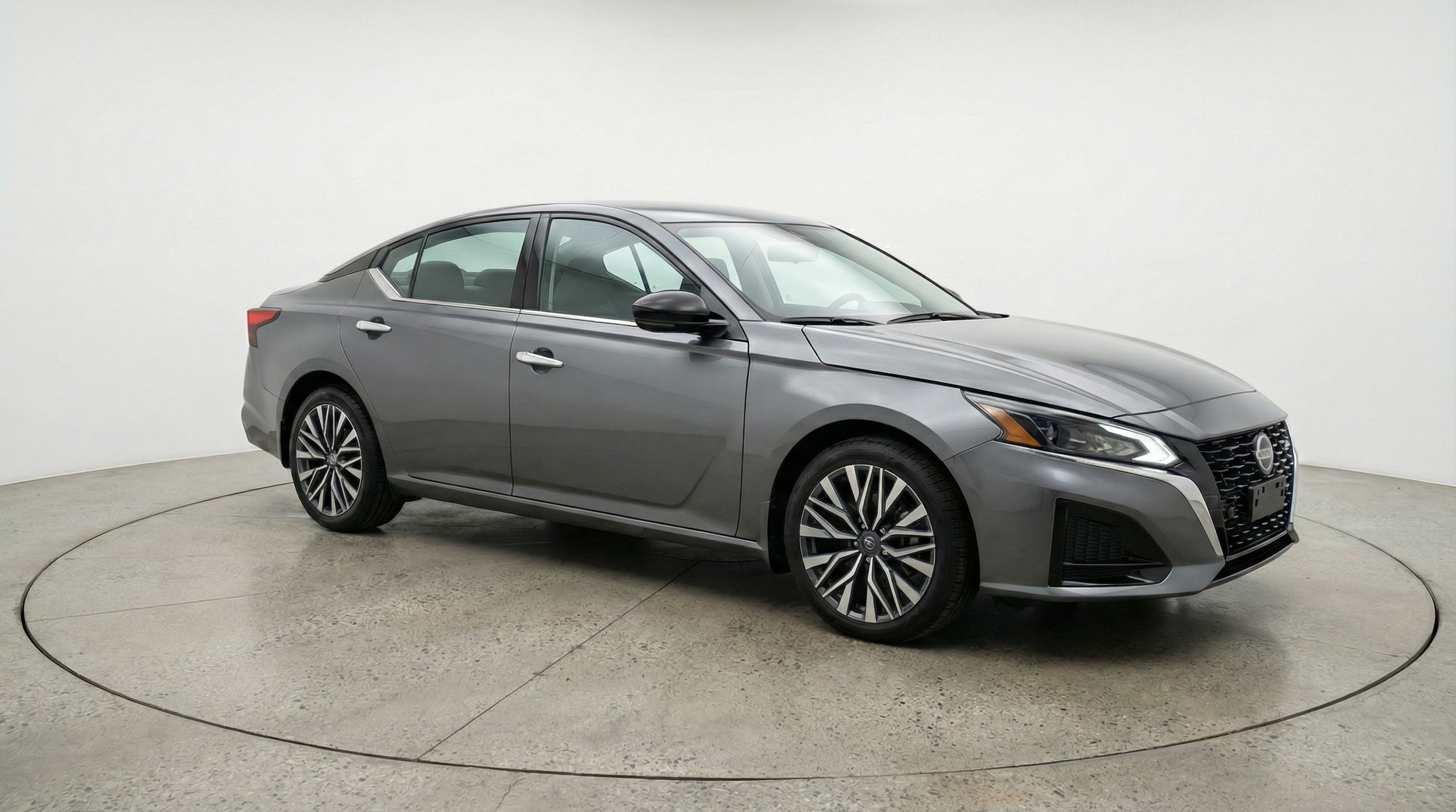 Thumbnail: 2025 Nissan Altima - 1