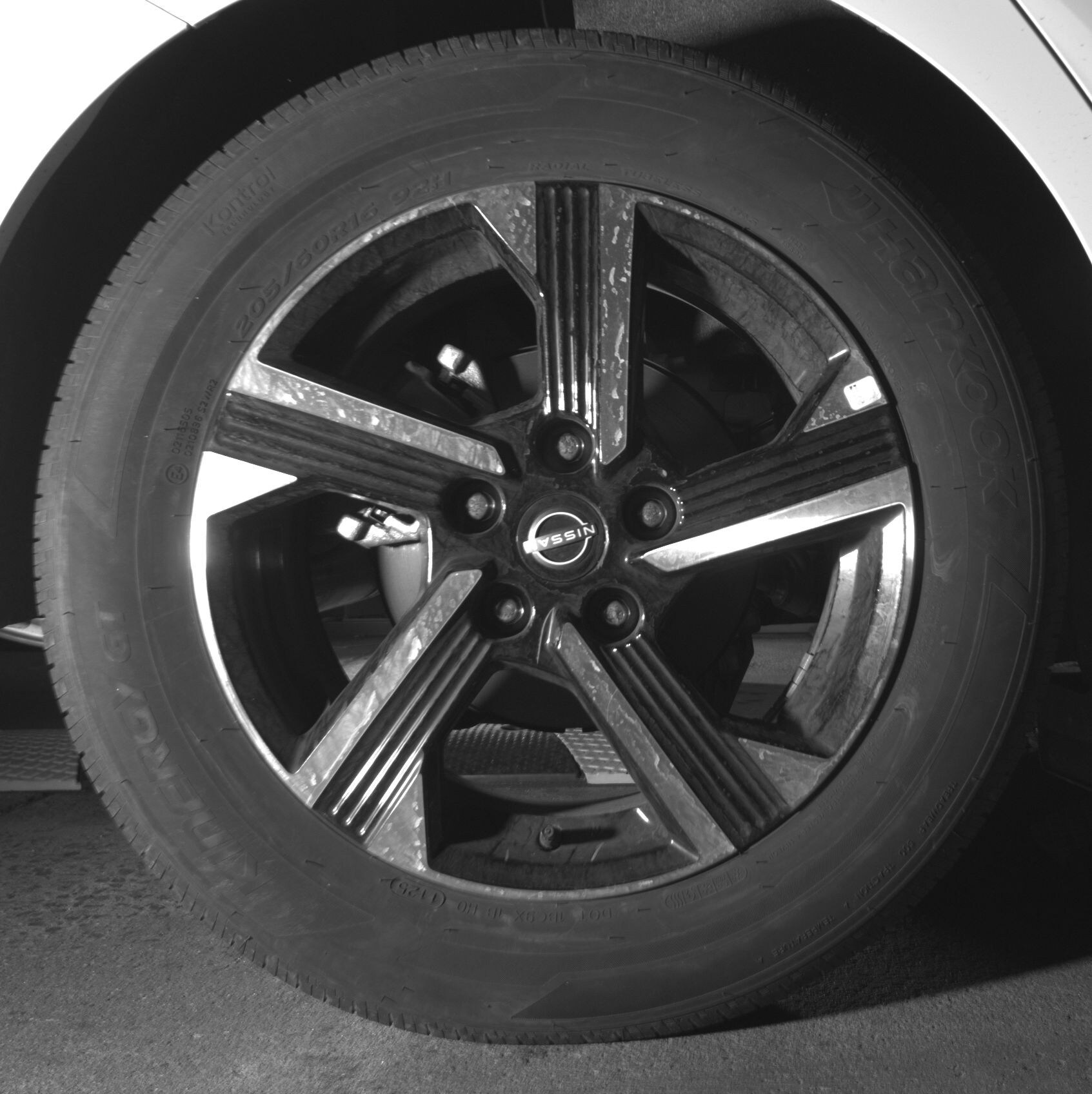 Thumbnail: 2025 Nissan Sentra - 9