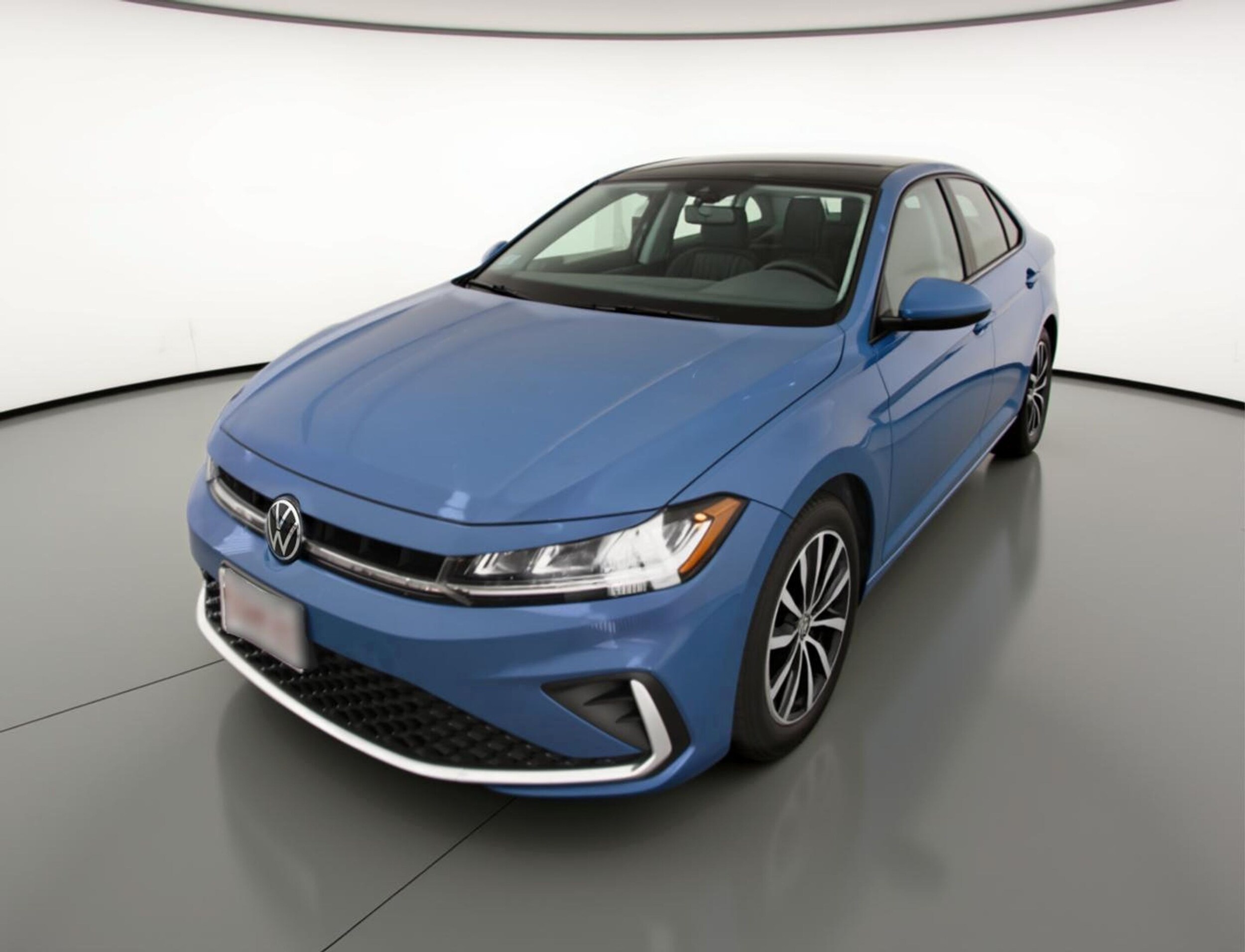 Thumbnail: 2025 Volkswagen Jetta - 3