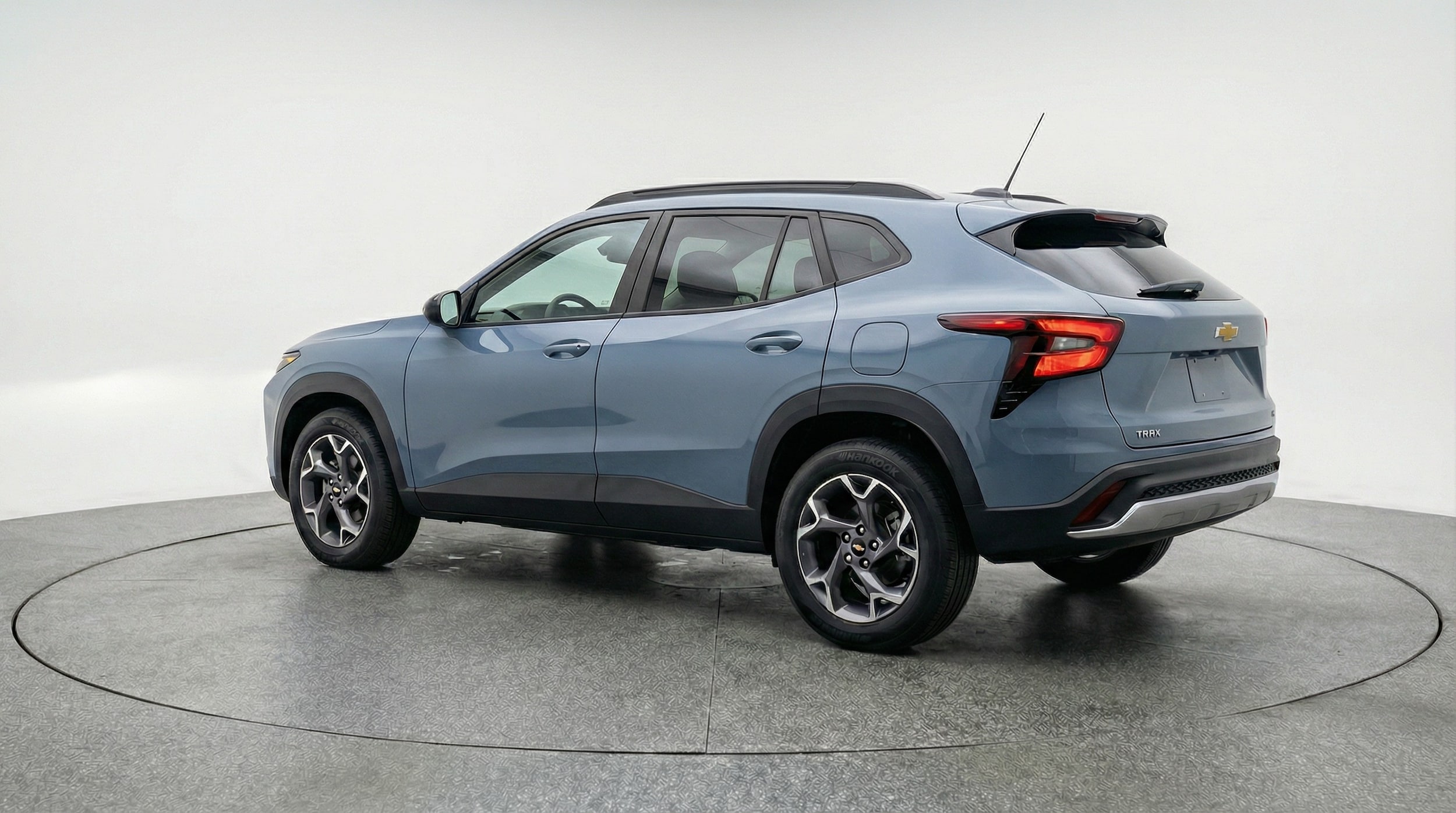 Thumbnail: 2025 Chevrolet Trax - 5