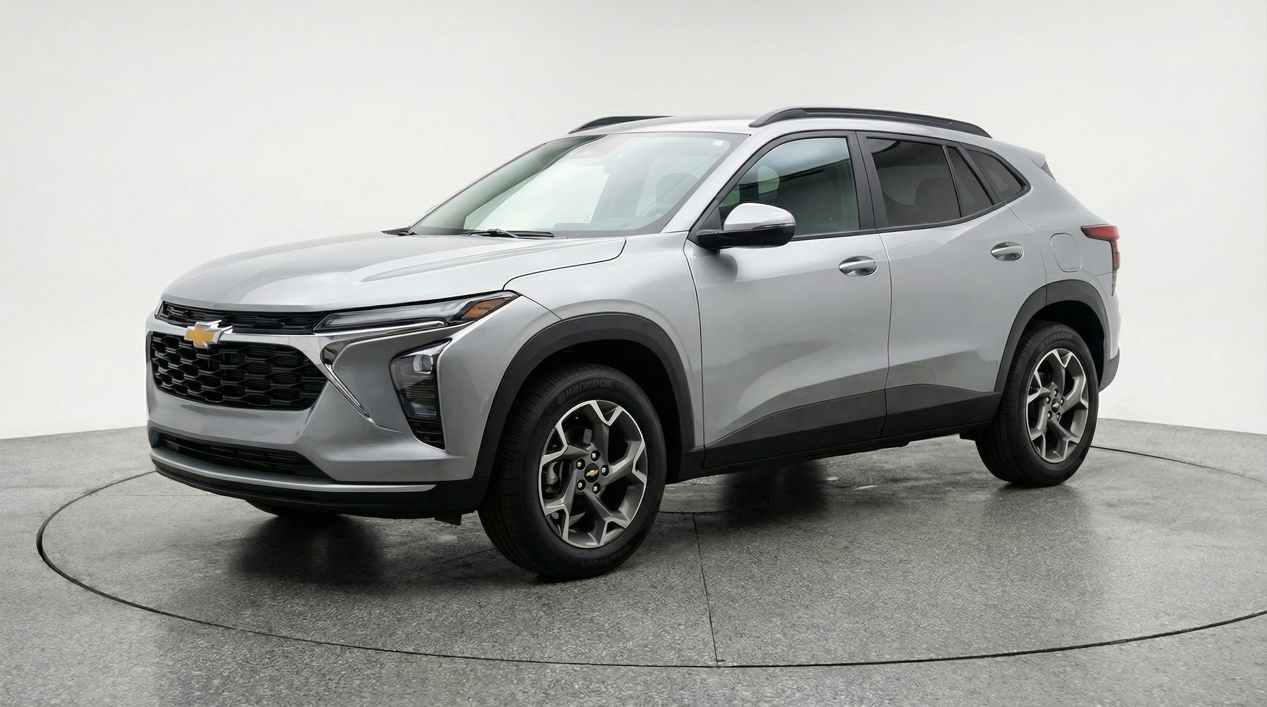 Thumbnail: 2025 Chevrolet Trax - 3