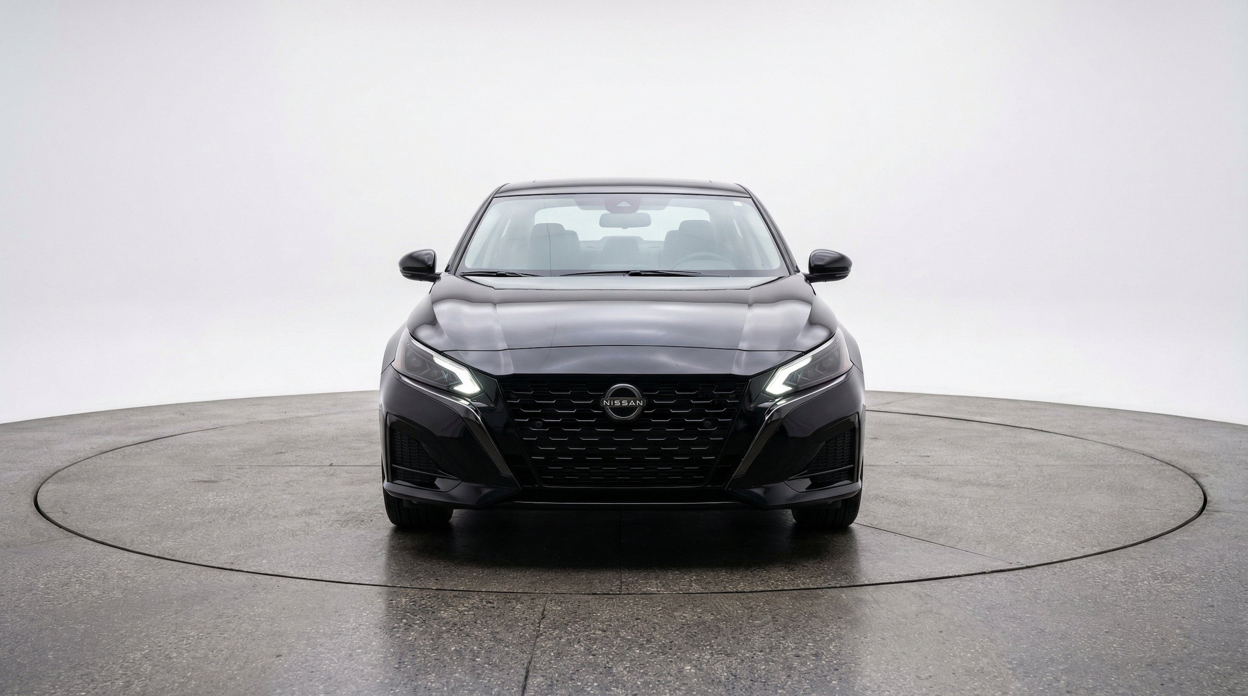 Thumbnail: 2025 Nissan Altima - 2