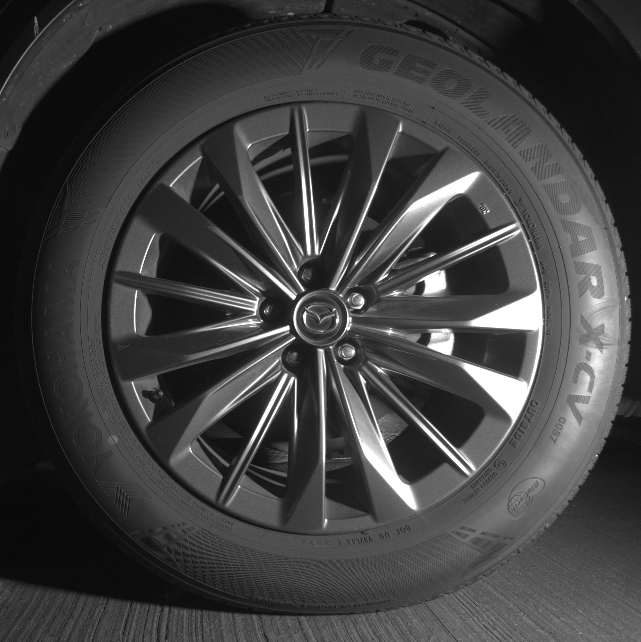 Thumbnail: 2025 Mazda CX-70 - 9