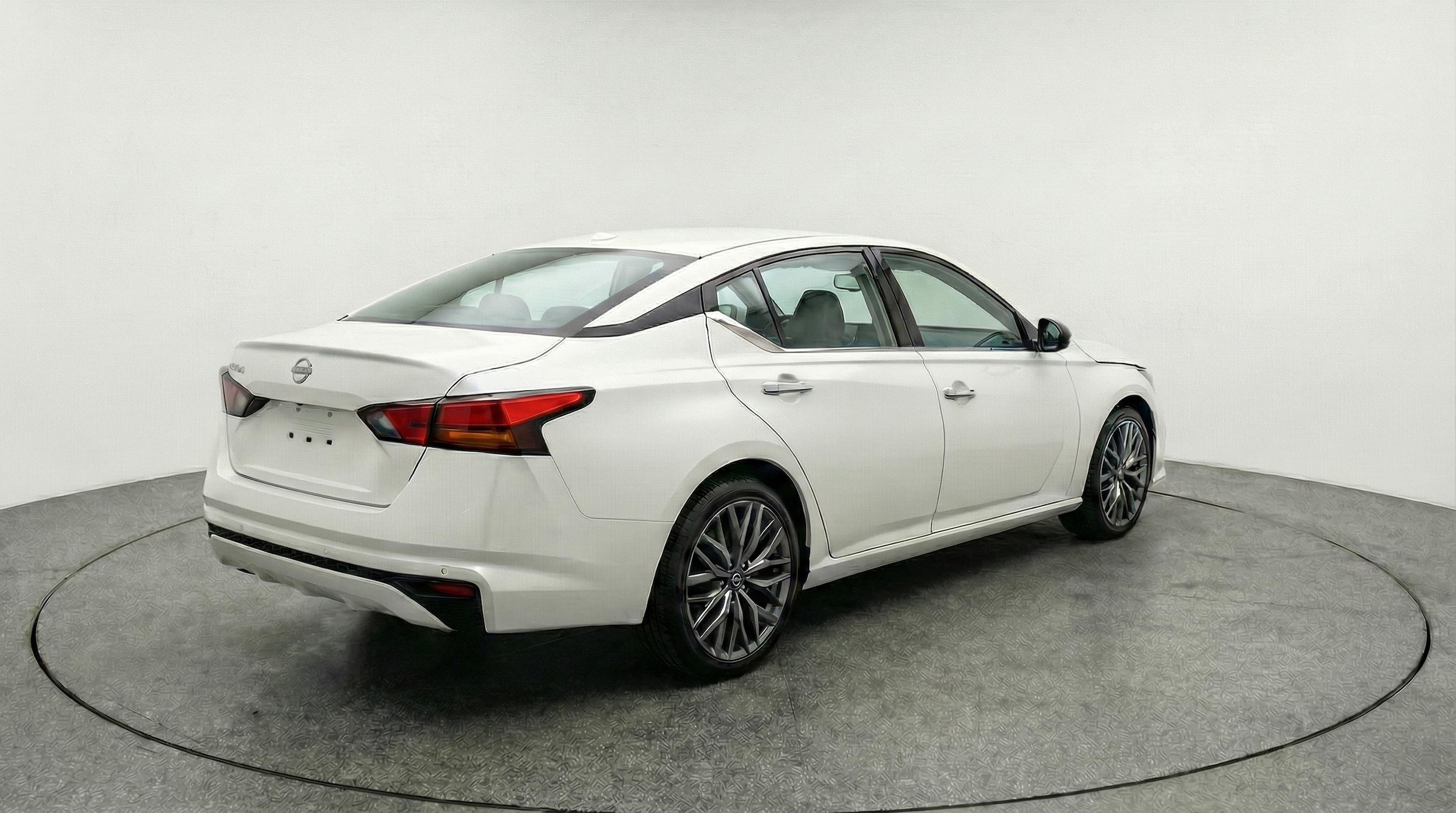 Thumbnail: 2025 Nissan Altima - 7