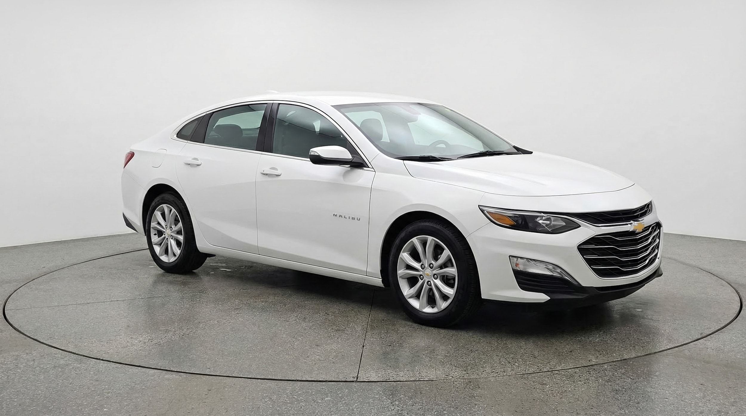 Thumbnail: 2023 Chevrolet Malibu - 1