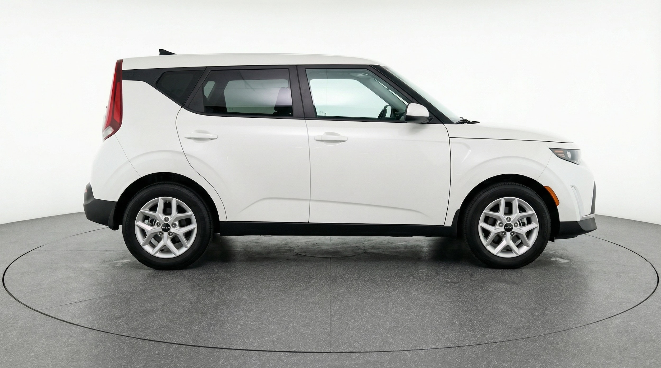 Thumbnail: 2025 Kia Soul - 8