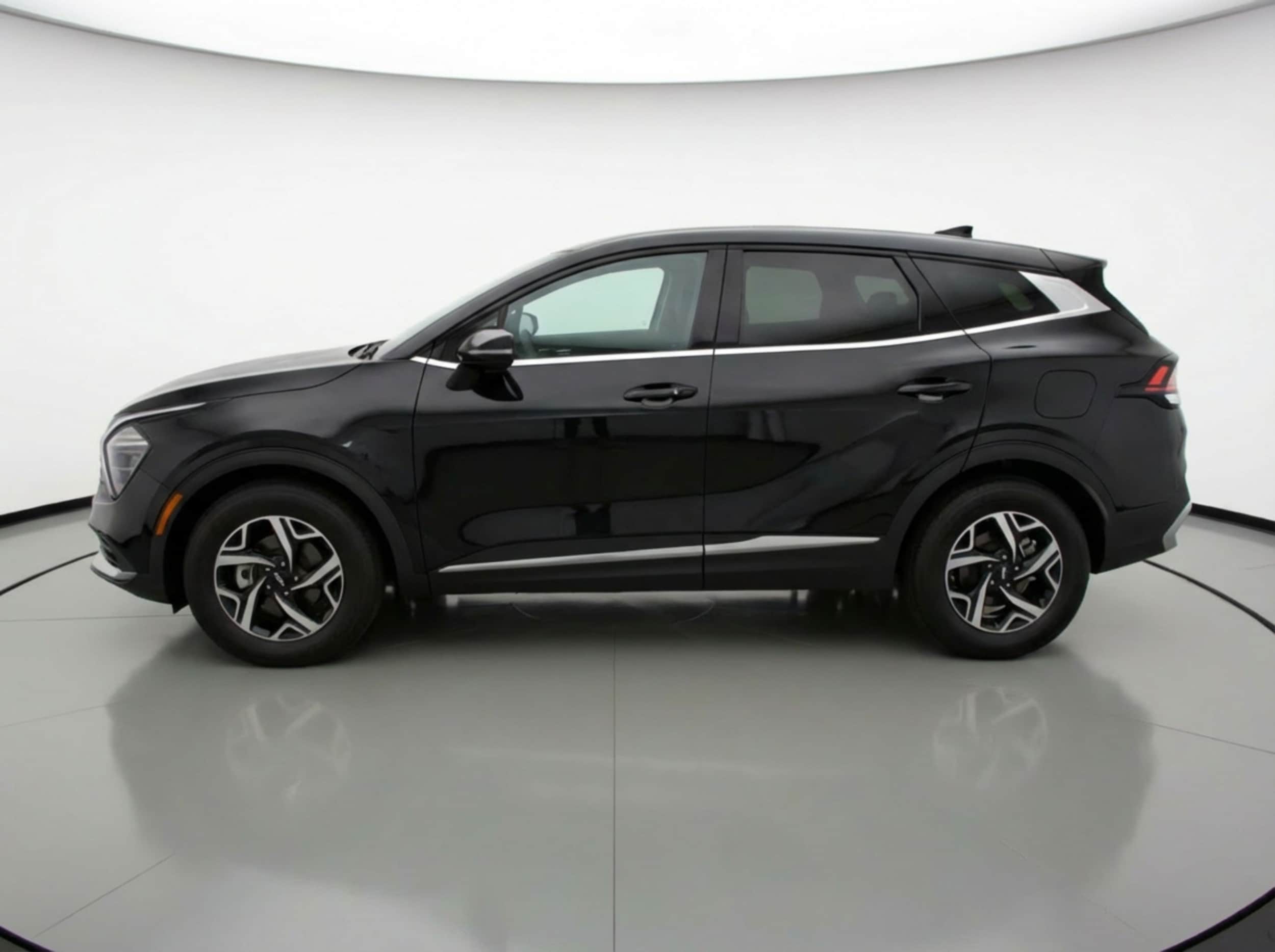 Thumbnail: 2025 Kia Sportage - 4