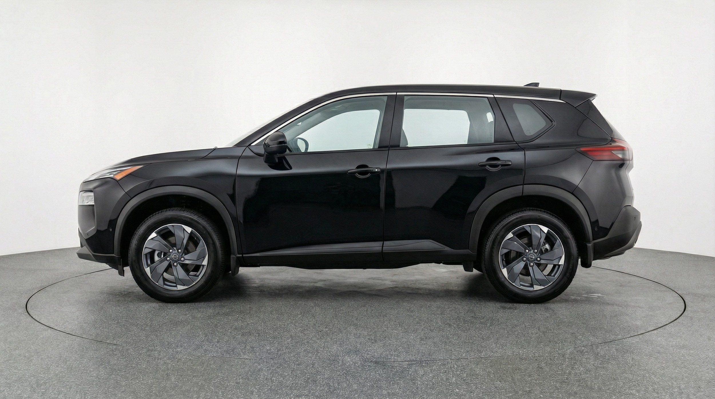 Thumbnail: 2025 Nissan Rogue - 4