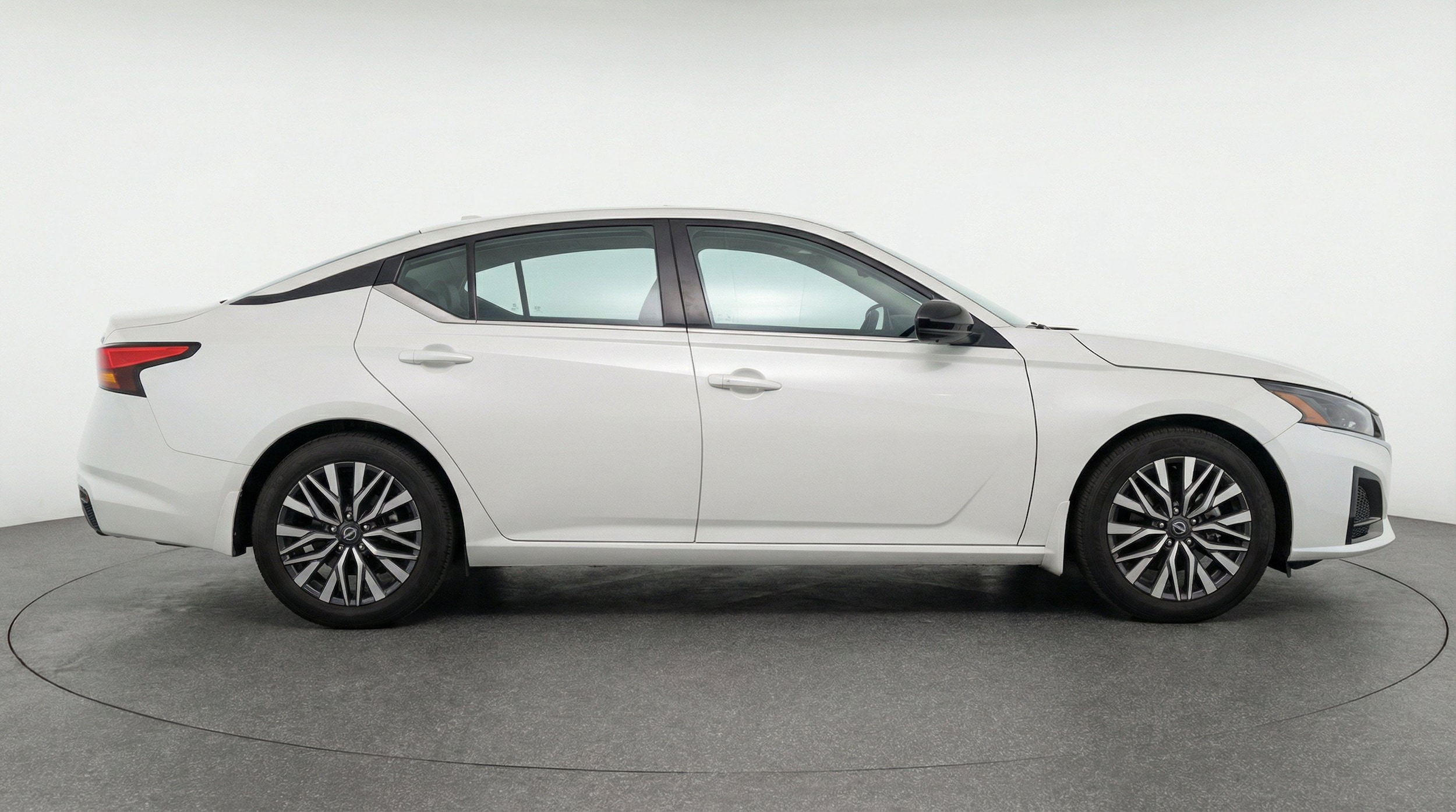 Thumbnail: 2025 Nissan Altima - 11