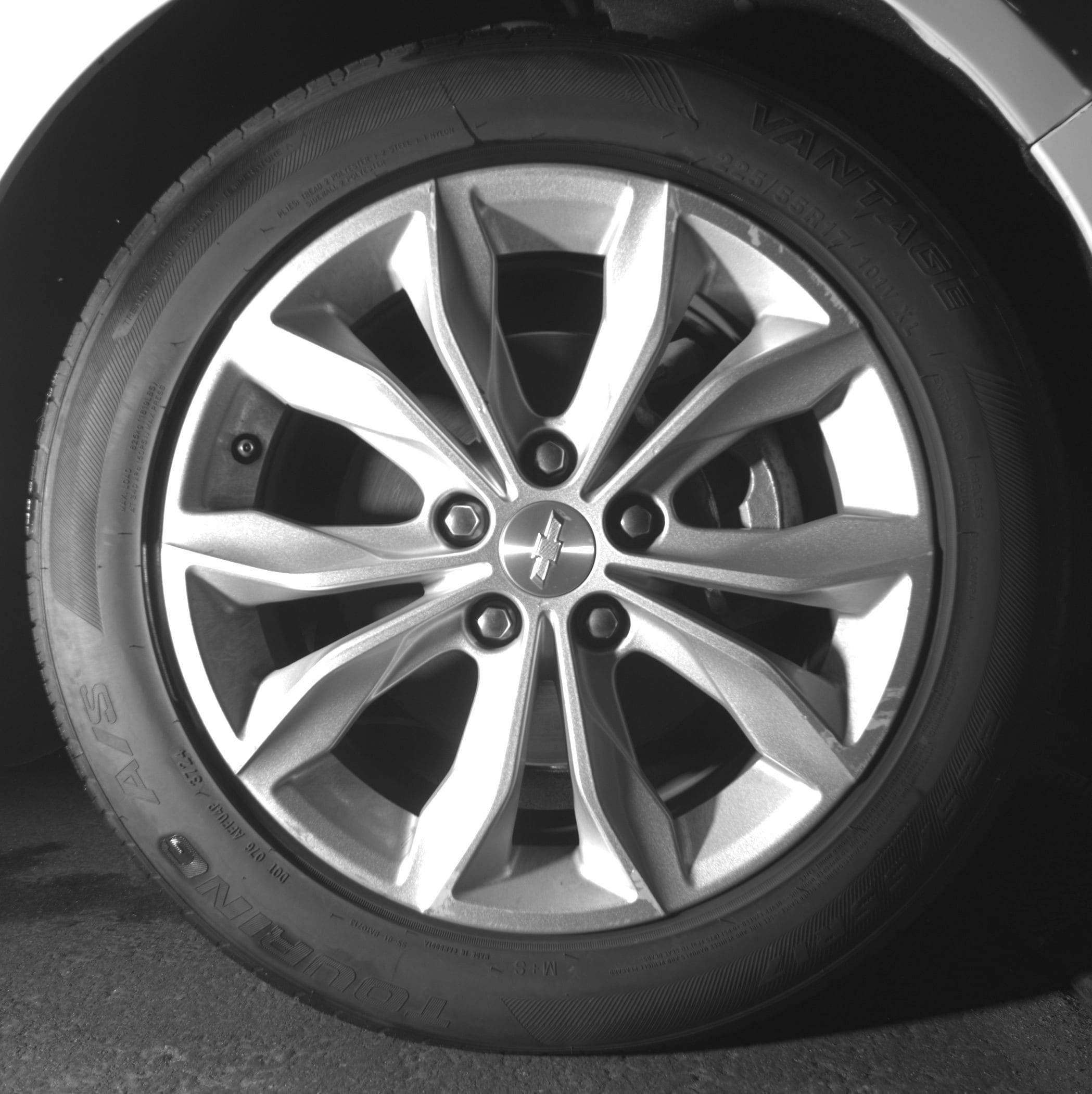 Thumbnail: 2023 Chevrolet Malibu - 10