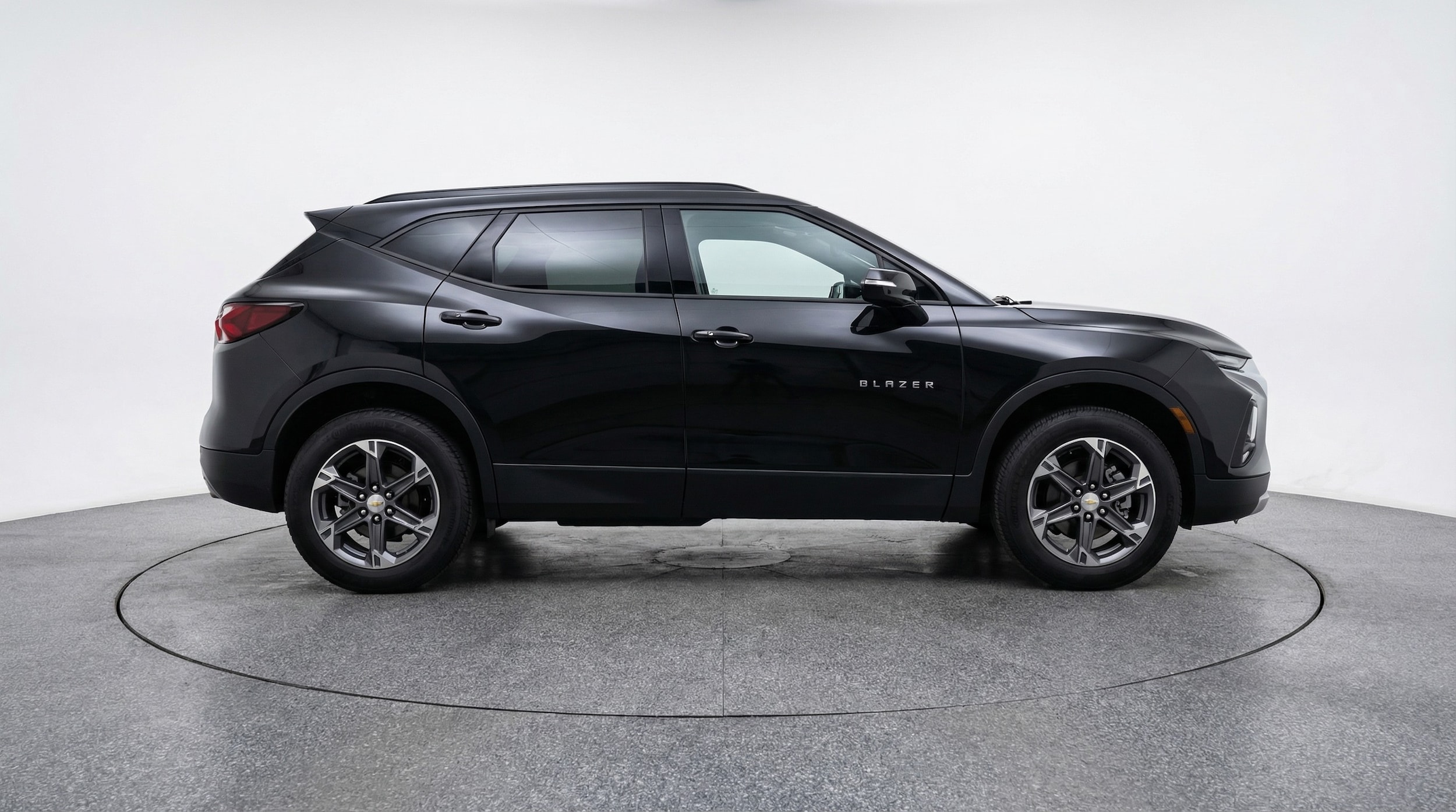 Thumbnail: 2025 Chevrolet Blazer - 8