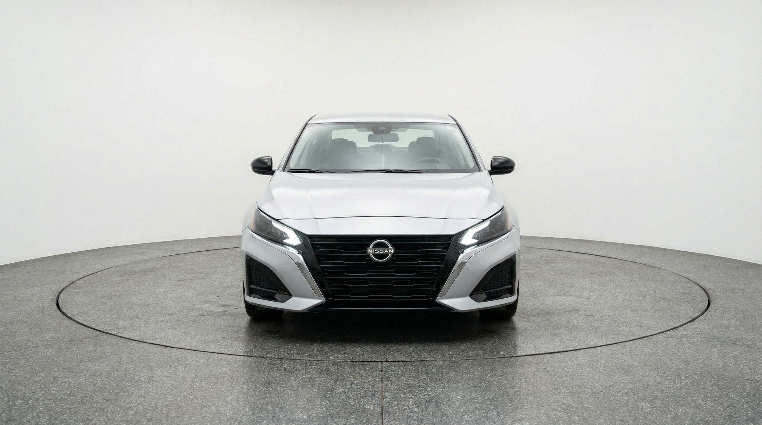 Thumbnail: 2025 Nissan Altima - 2