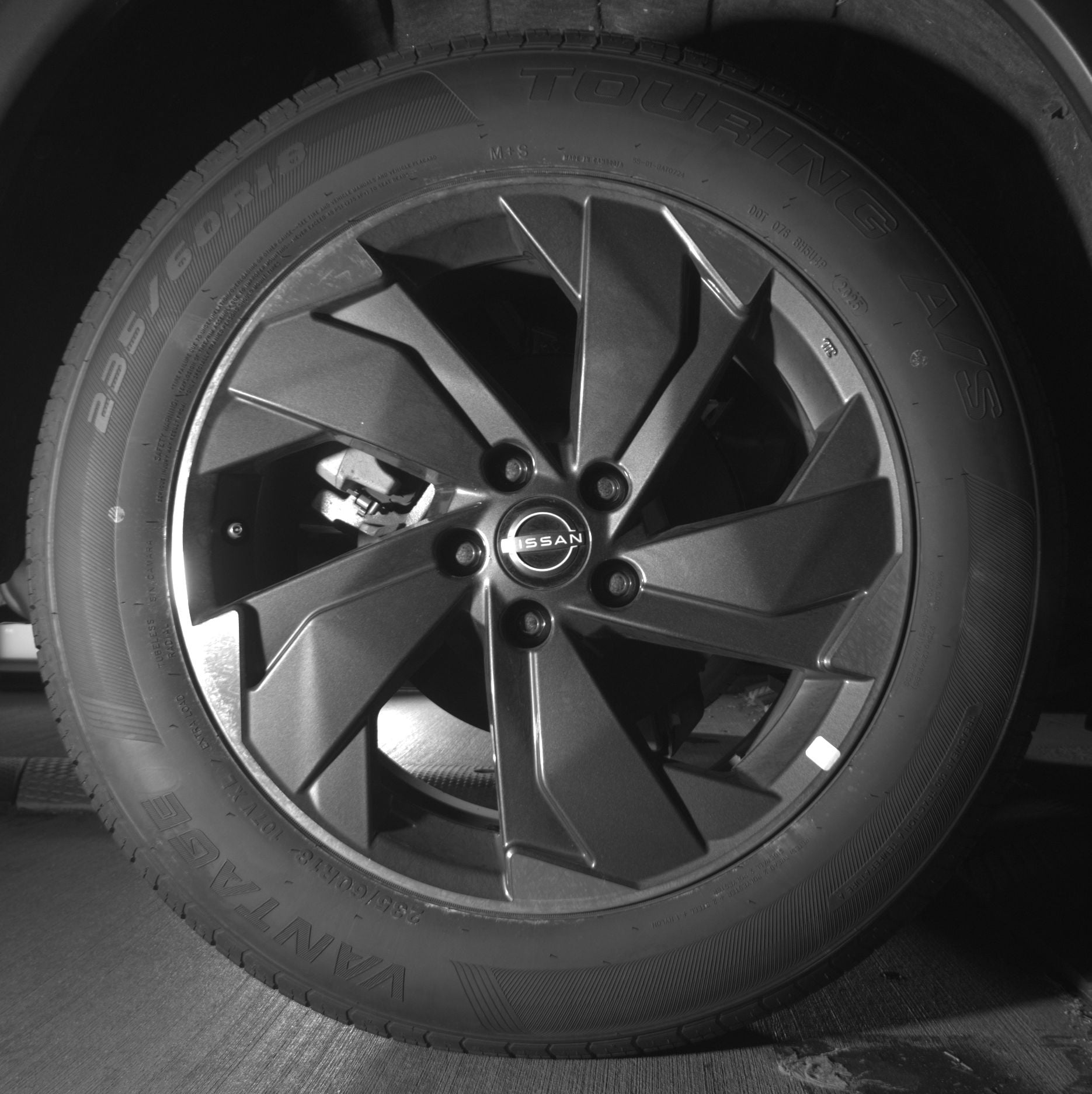 Thumbnail: 2025 Nissan Rogue - 12