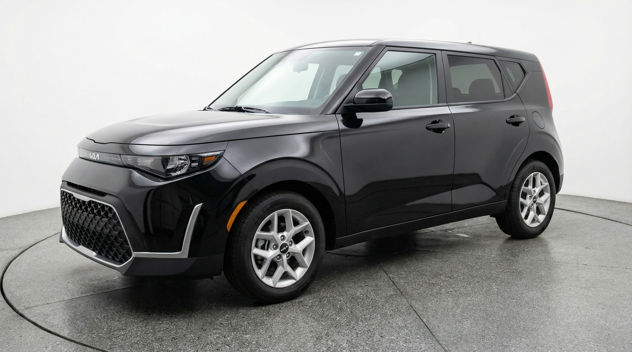 Thumbnail: 2025 Kia Soul - 3