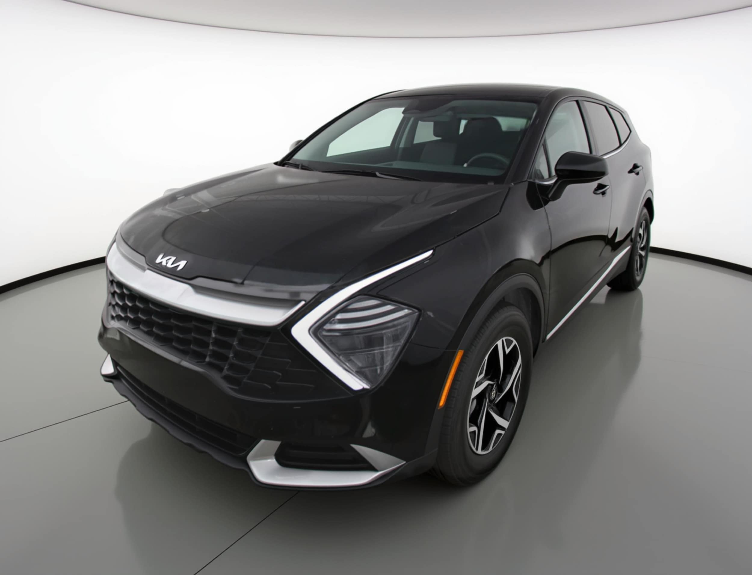 Thumbnail: 2025 Kia Sportage - 3