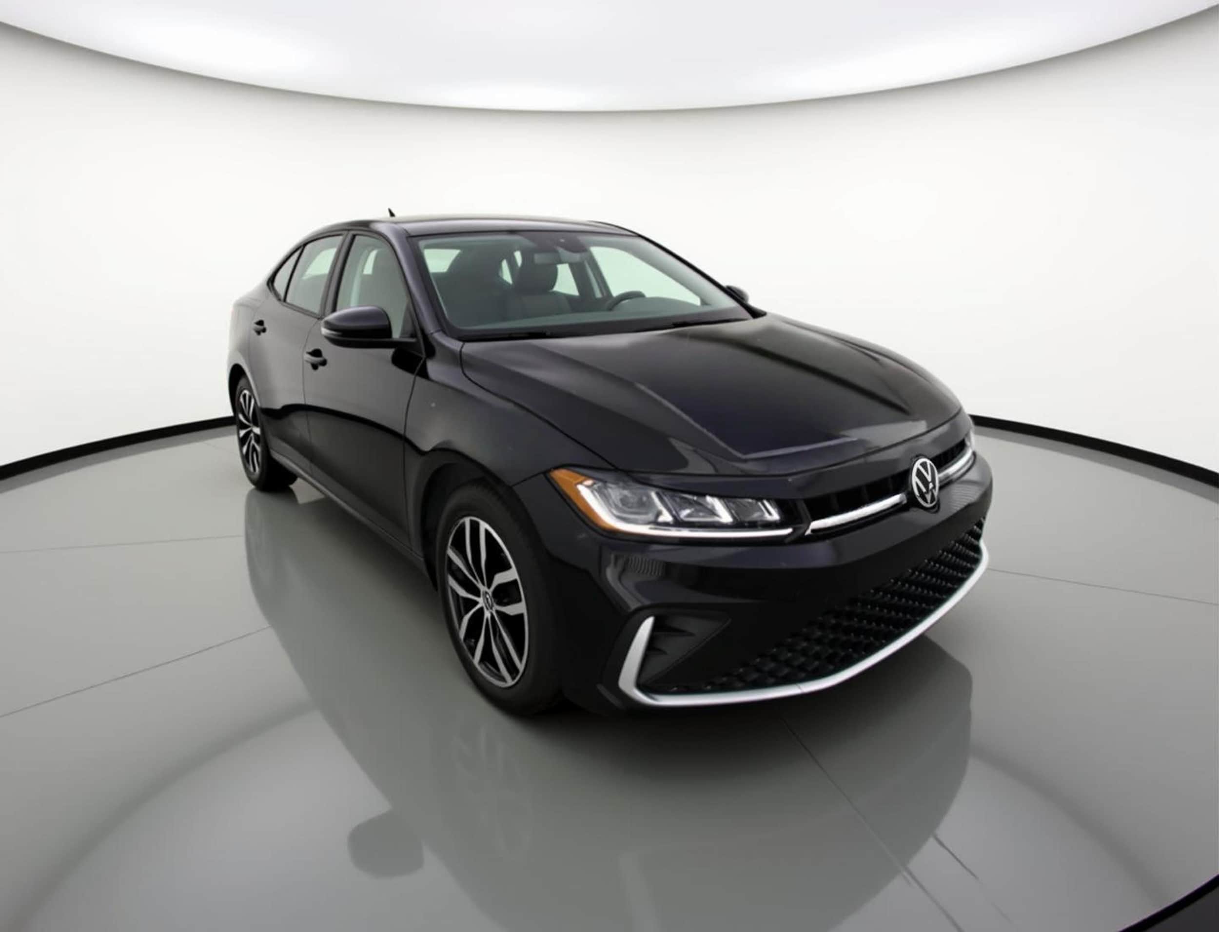 Thumbnail: 2025 Volkswagen Jetta - 1