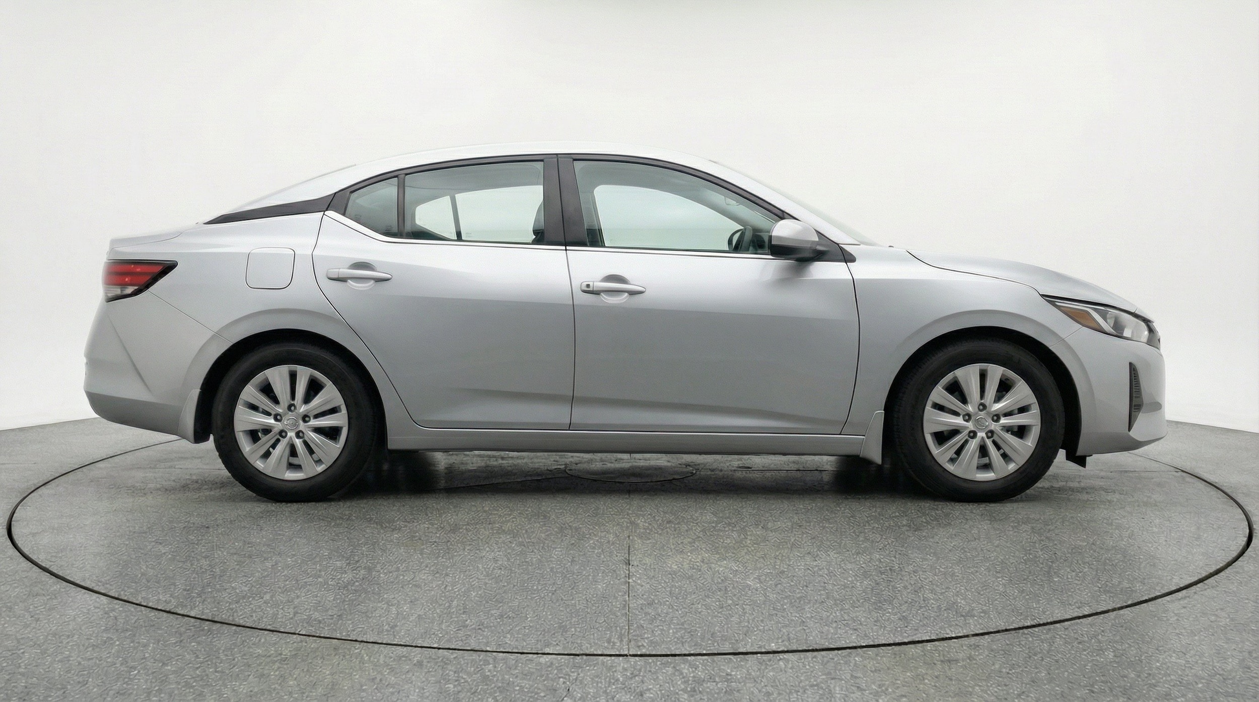 Thumbnail: 2025 Nissan Sentra - 11