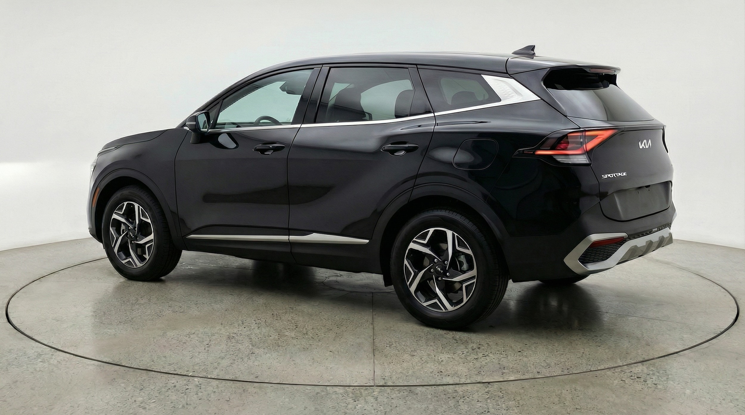 Thumbnail: 2025 Kia Sportage - 5