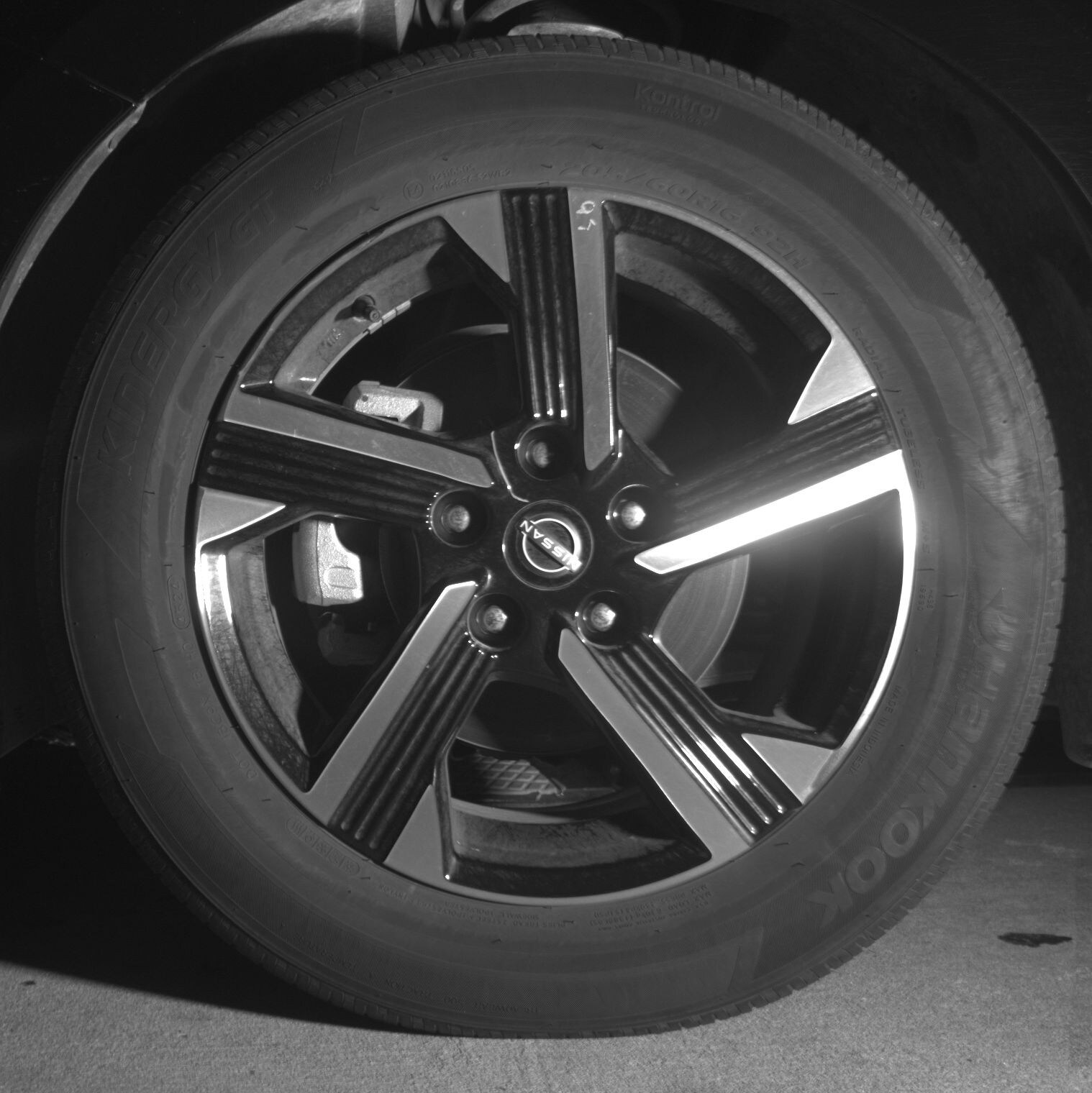 Thumbnail: 2025 Nissan Sentra - 9