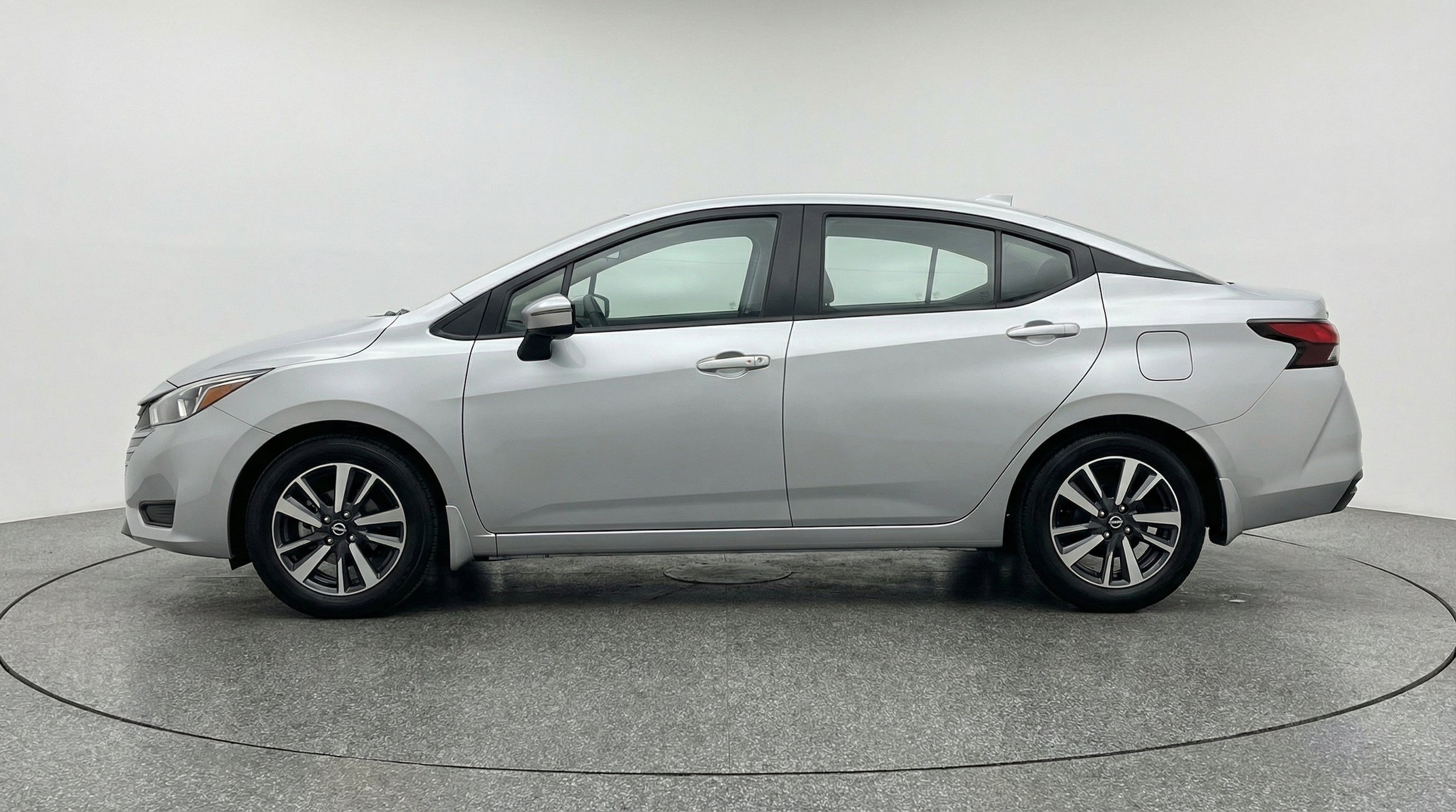 Thumbnail: 2025 Nissan Versa - 5