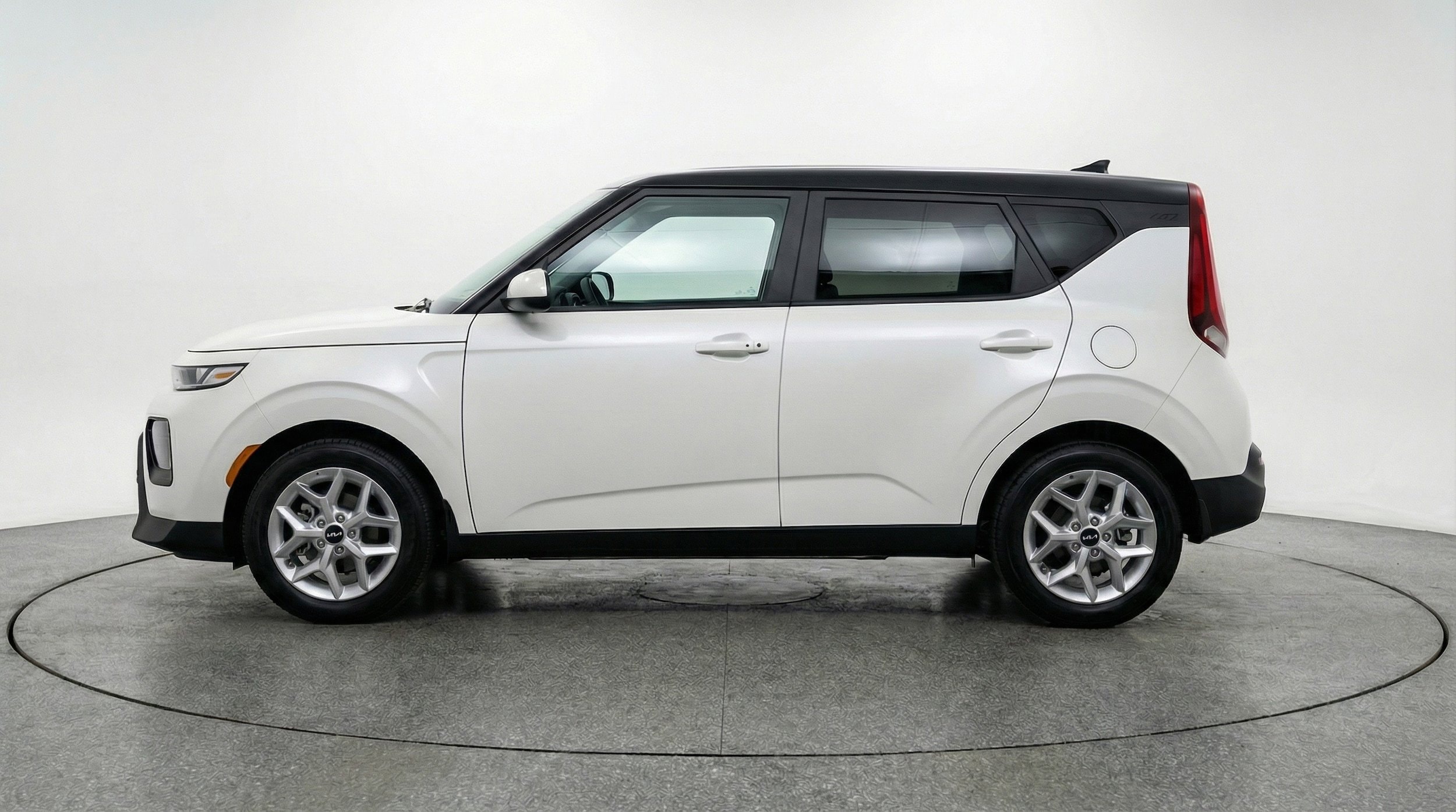 Thumbnail: 2025 Kia Soul - 4