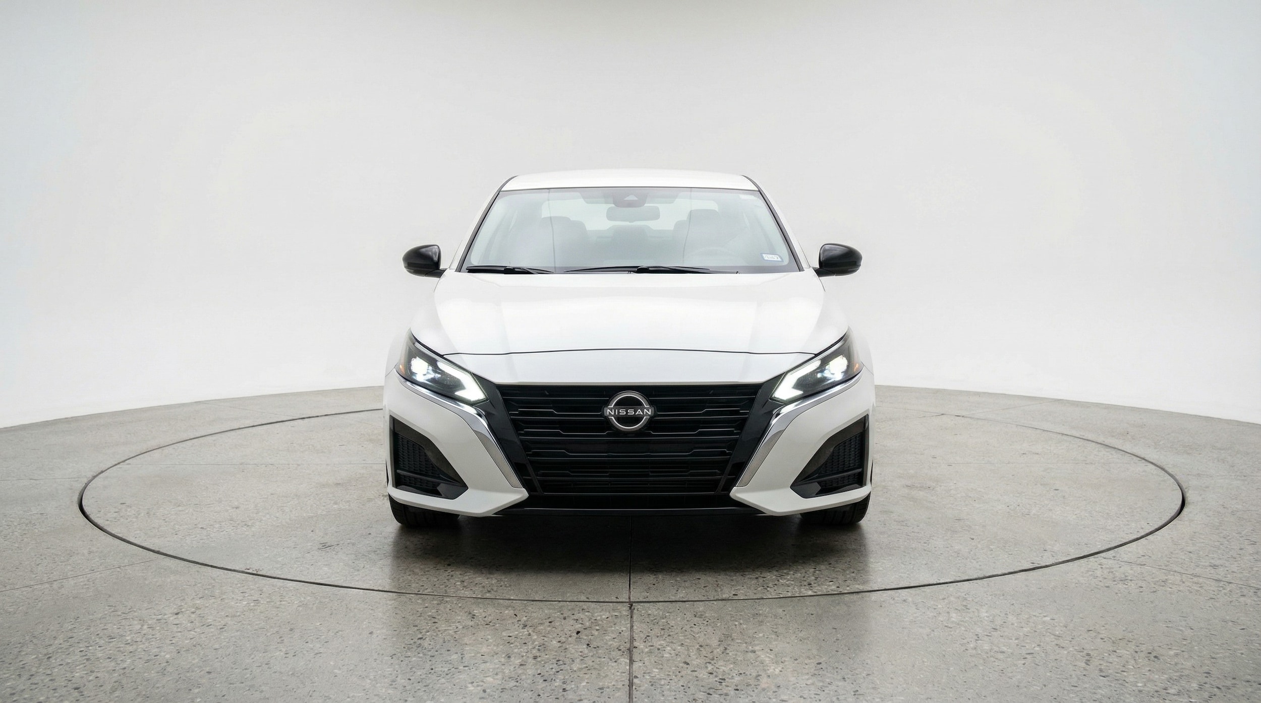 Thumbnail: 2025 Nissan Altima - 2