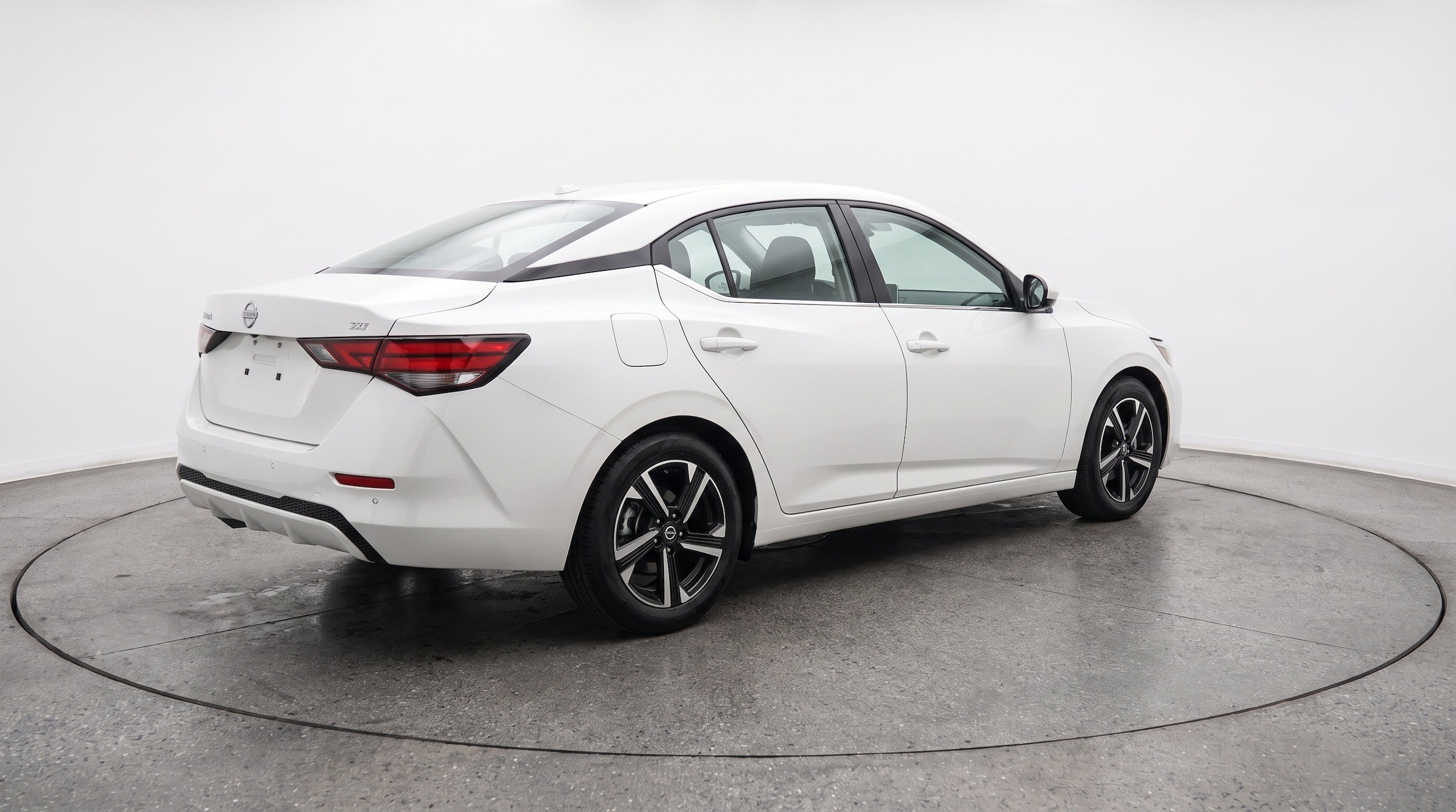 Thumbnail: 2025 Nissan Sentra - 9