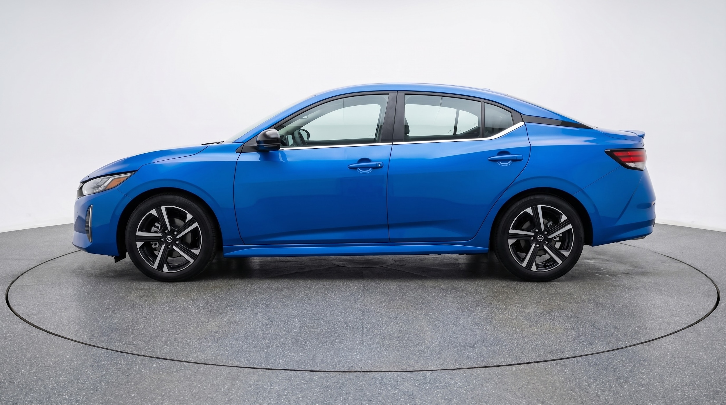 Thumbnail: 2025 Nissan Sentra - 4