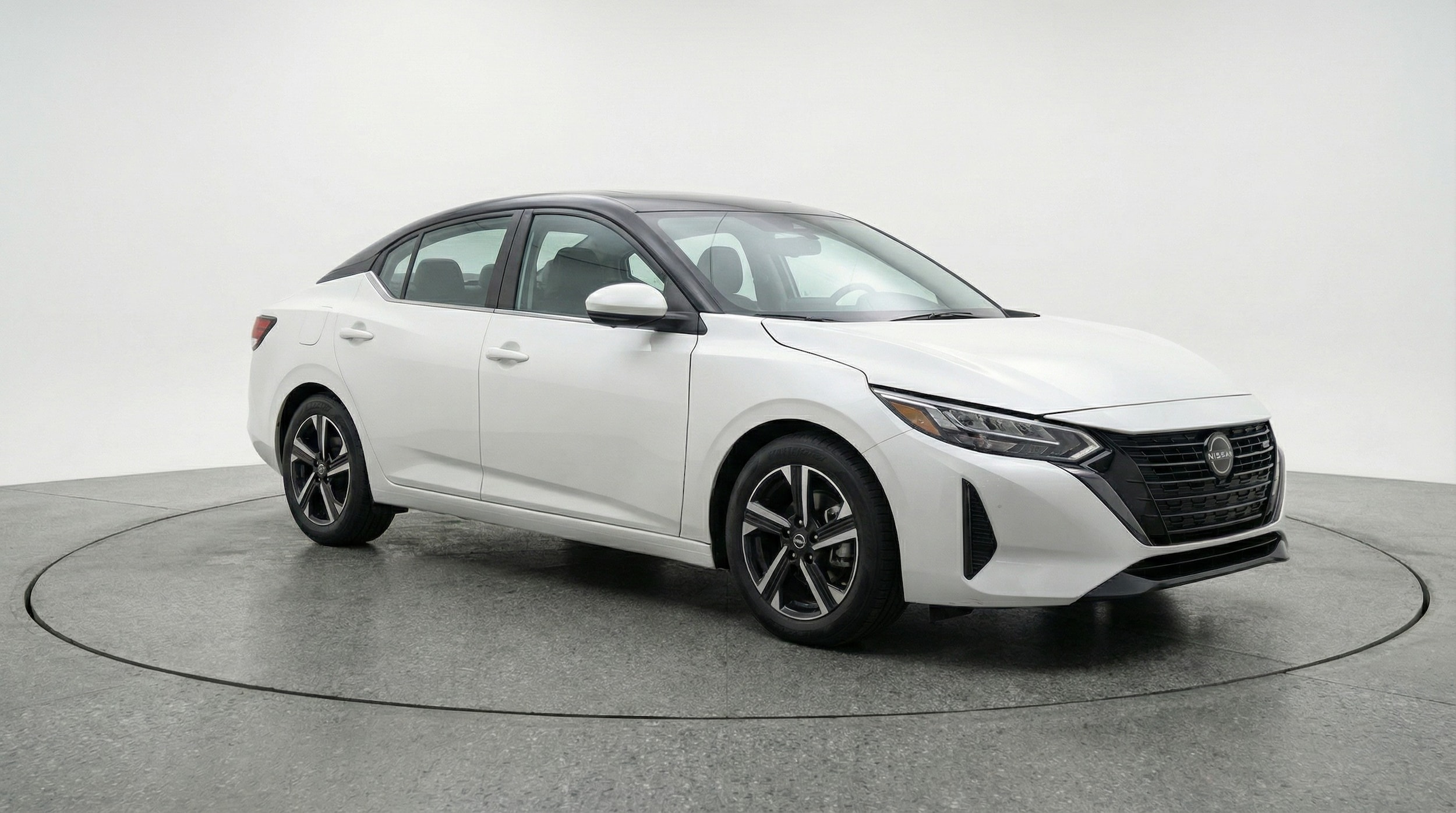 Thumbnail: 2025 Nissan Sentra - 1