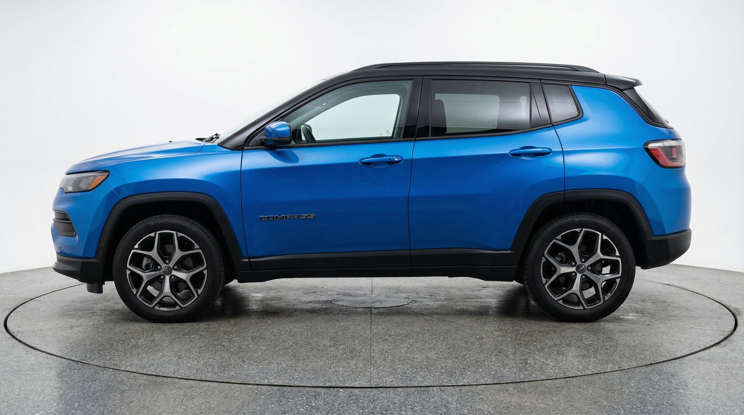 Thumbnail: 2025 Jeep Compass - 4