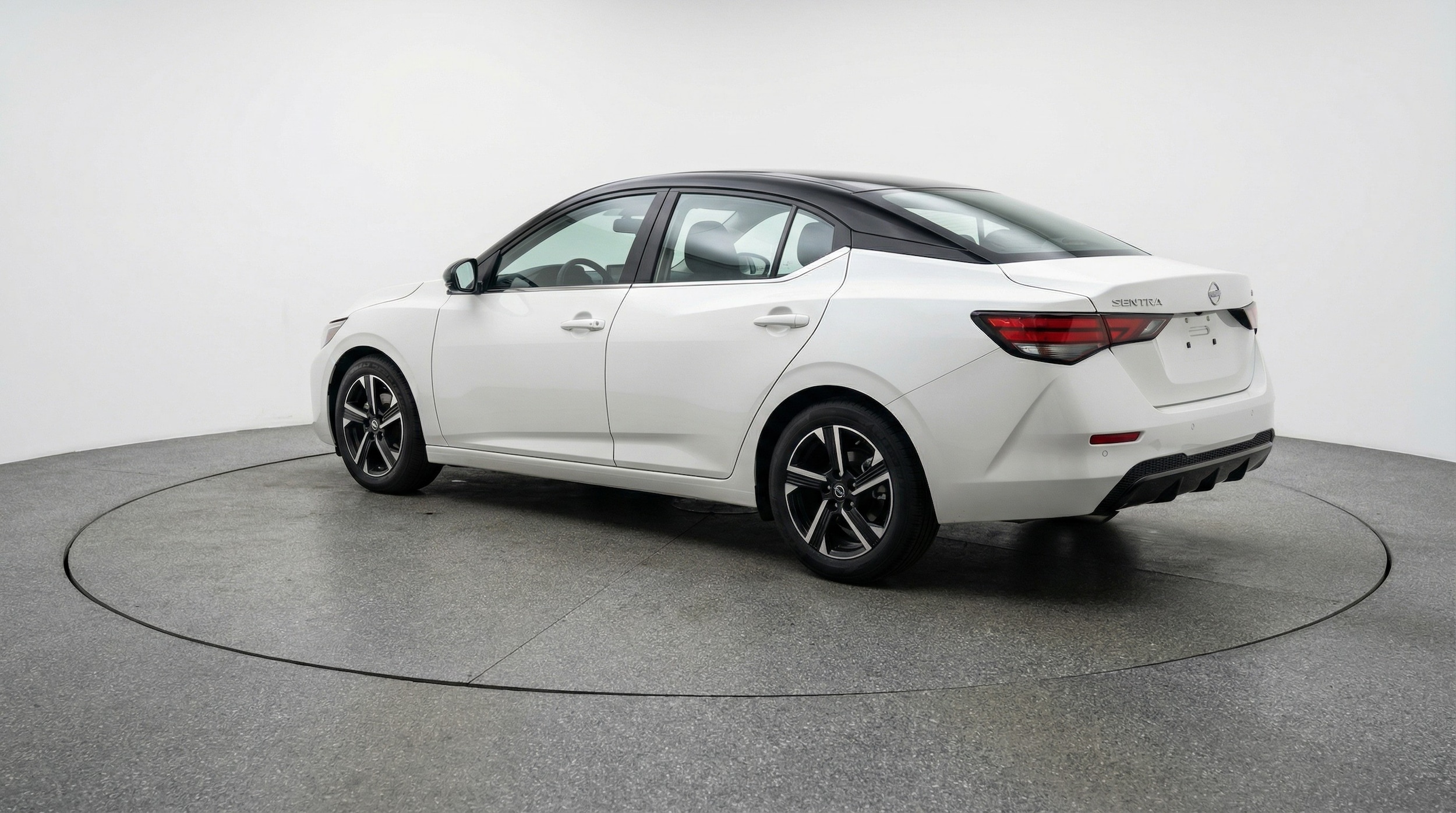 Thumbnail: 2025 Nissan Sentra - 5