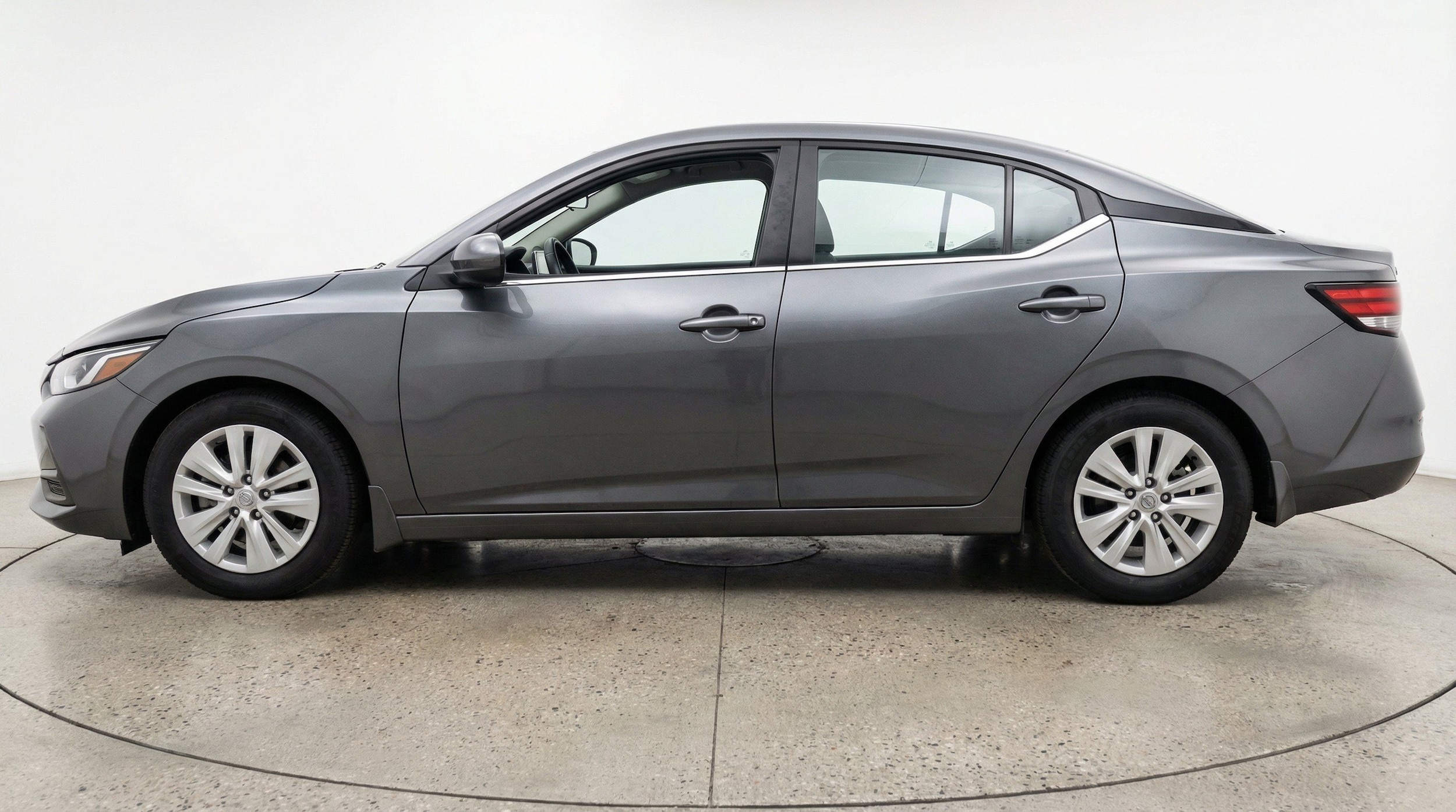 Thumbnail: 2025 Nissan Sentra - 5