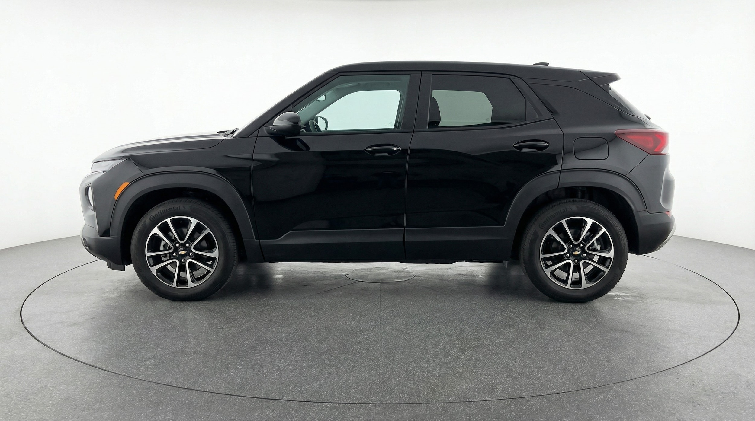 Thumbnail: 2025 Chevrolet TrailBlazer - 4