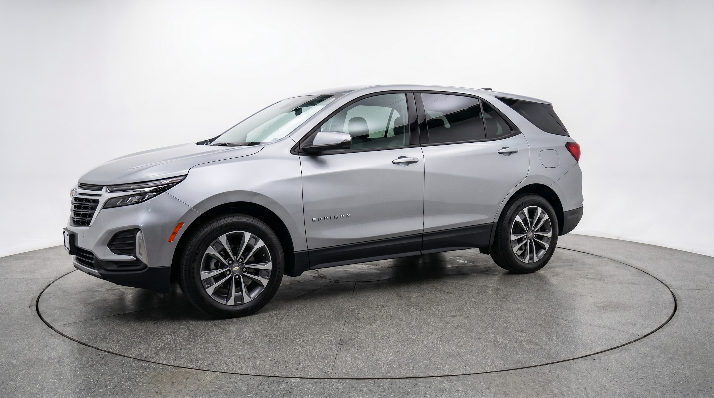 Thumbnail: 2025 Chevrolet Equinox - 3