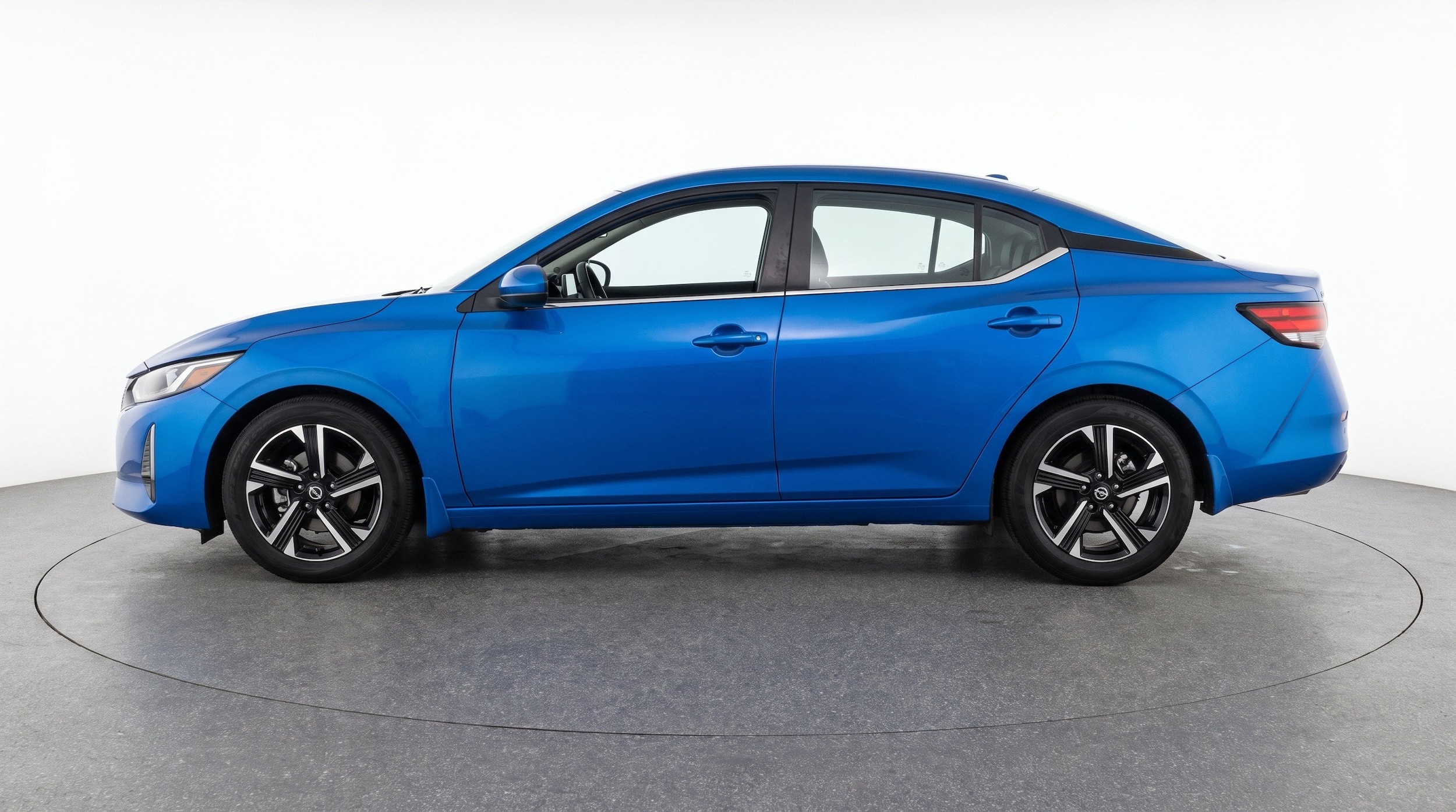 Thumbnail: 2025 Nissan Sentra - 5