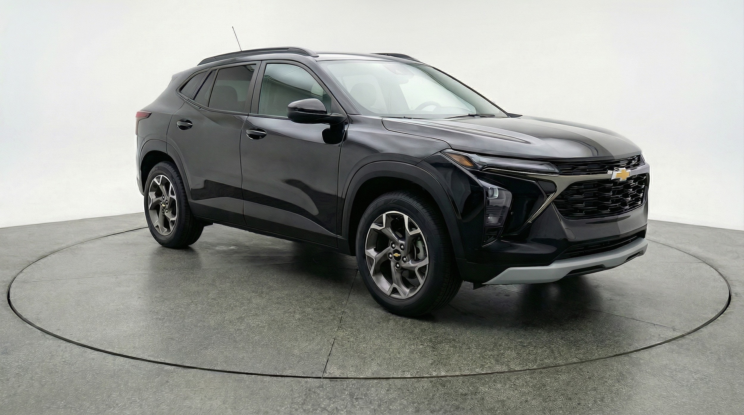 Thumbnail: 2025 Chevrolet Trax - 1