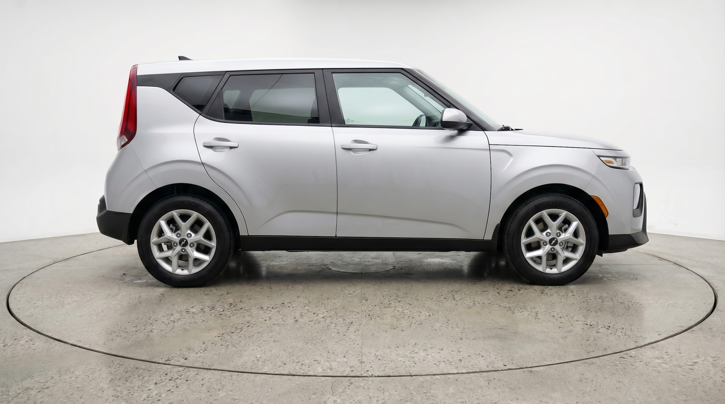 Thumbnail: 2025 Kia Soul - 8
