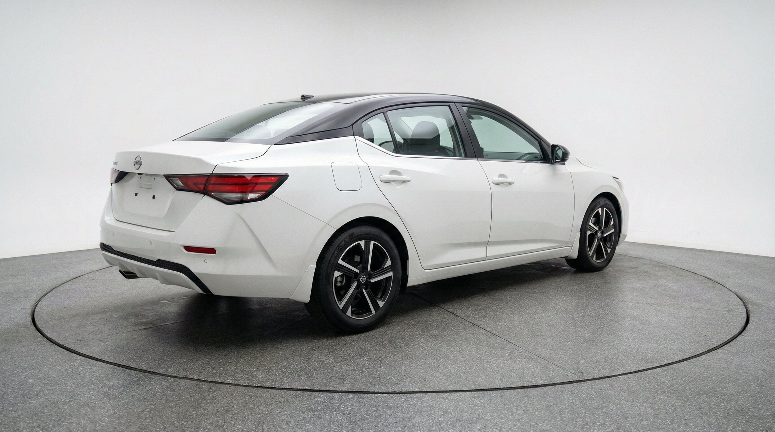 Thumbnail: 2025 Nissan Sentra - 9