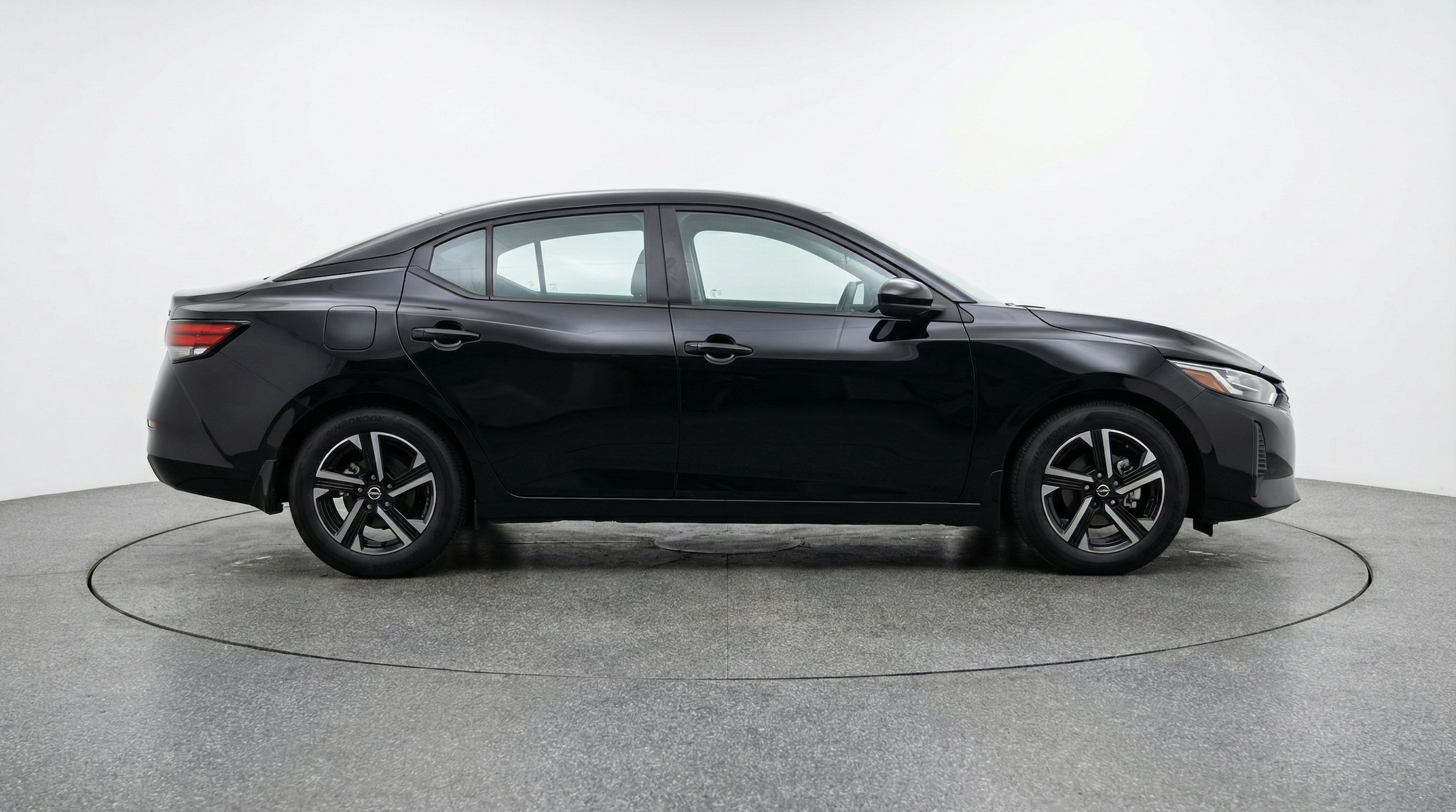 Thumbnail: 2025 Nissan Sentra - 8