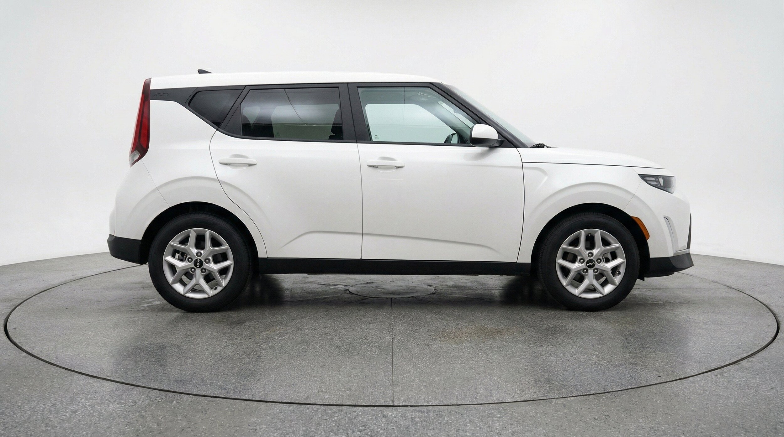 Thumbnail: 2025 Kia Soul - 11