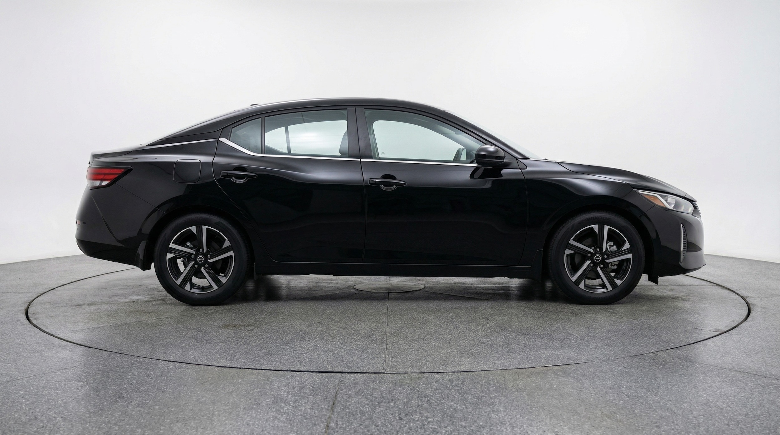 Thumbnail: 2025 Nissan Sentra - 8