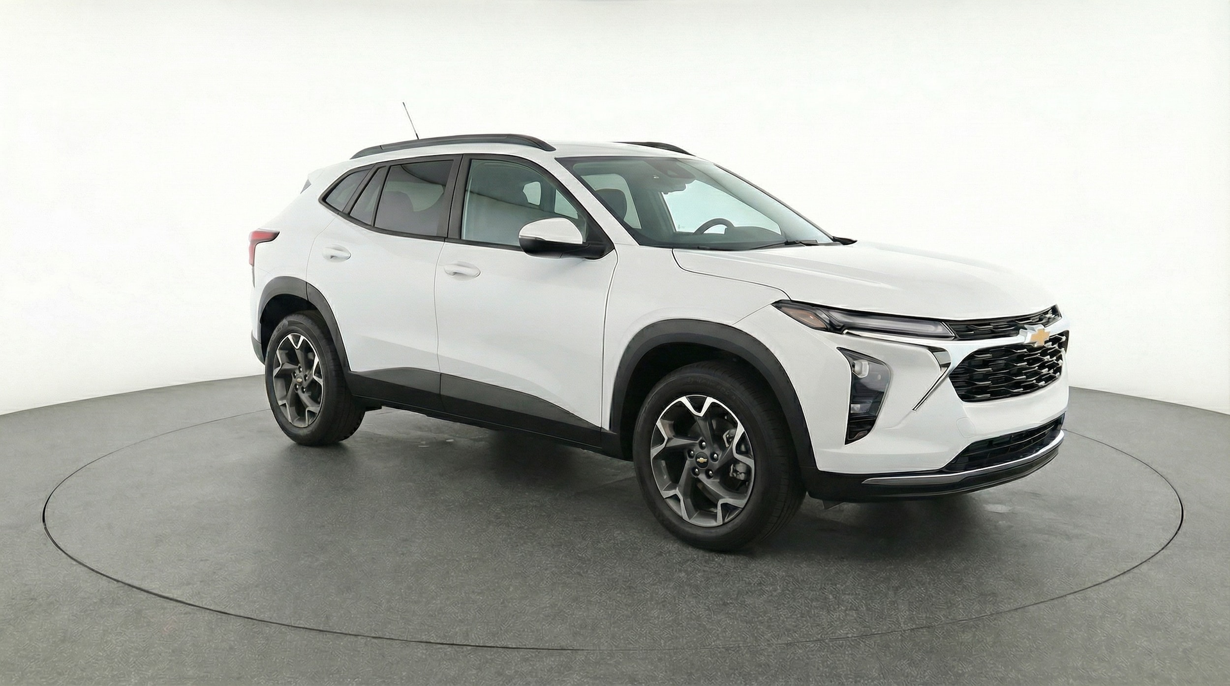 Thumbnail: 2025 Chevrolet Trax - 1