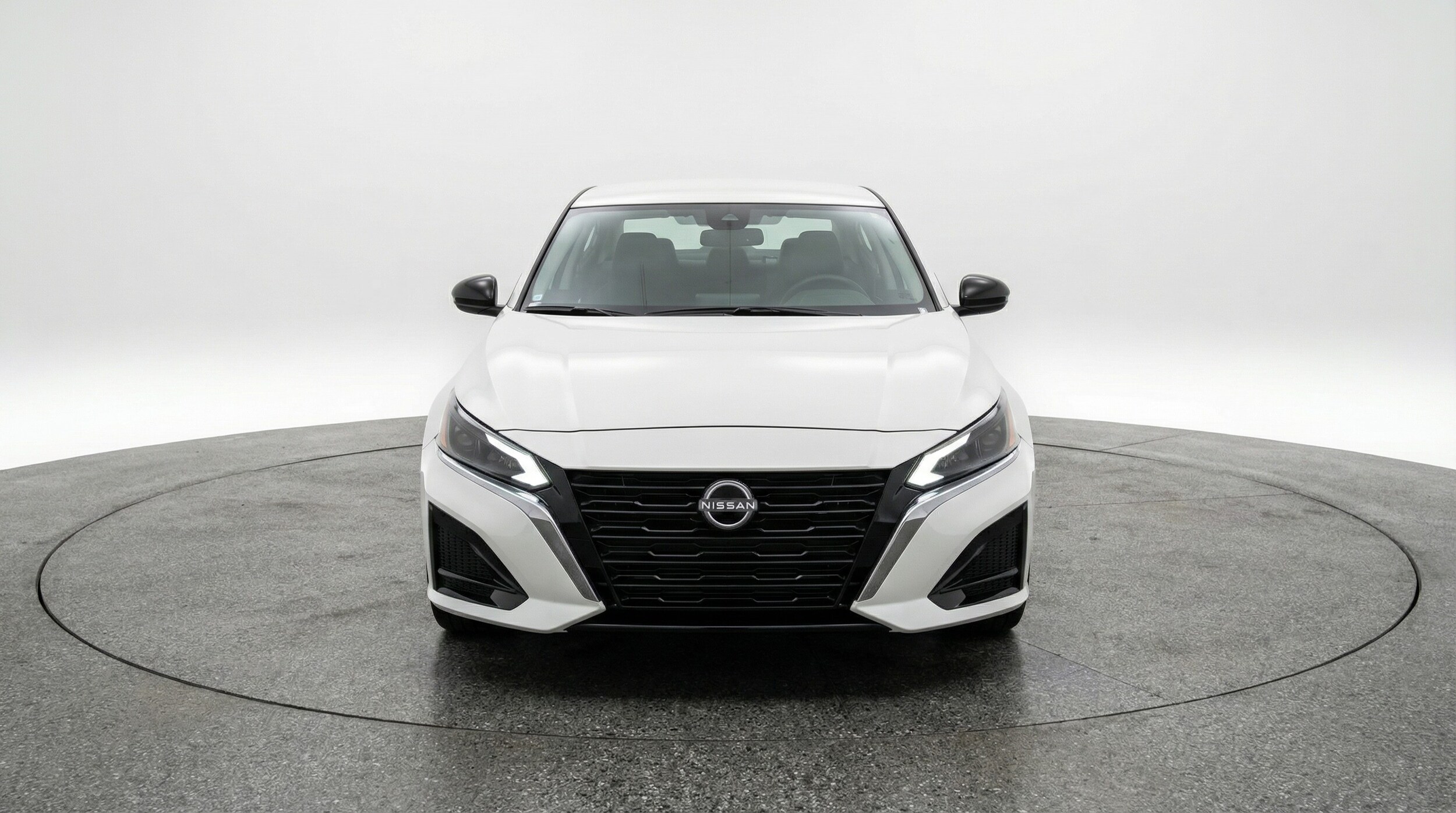 Thumbnail: 2025 Nissan Altima - 2