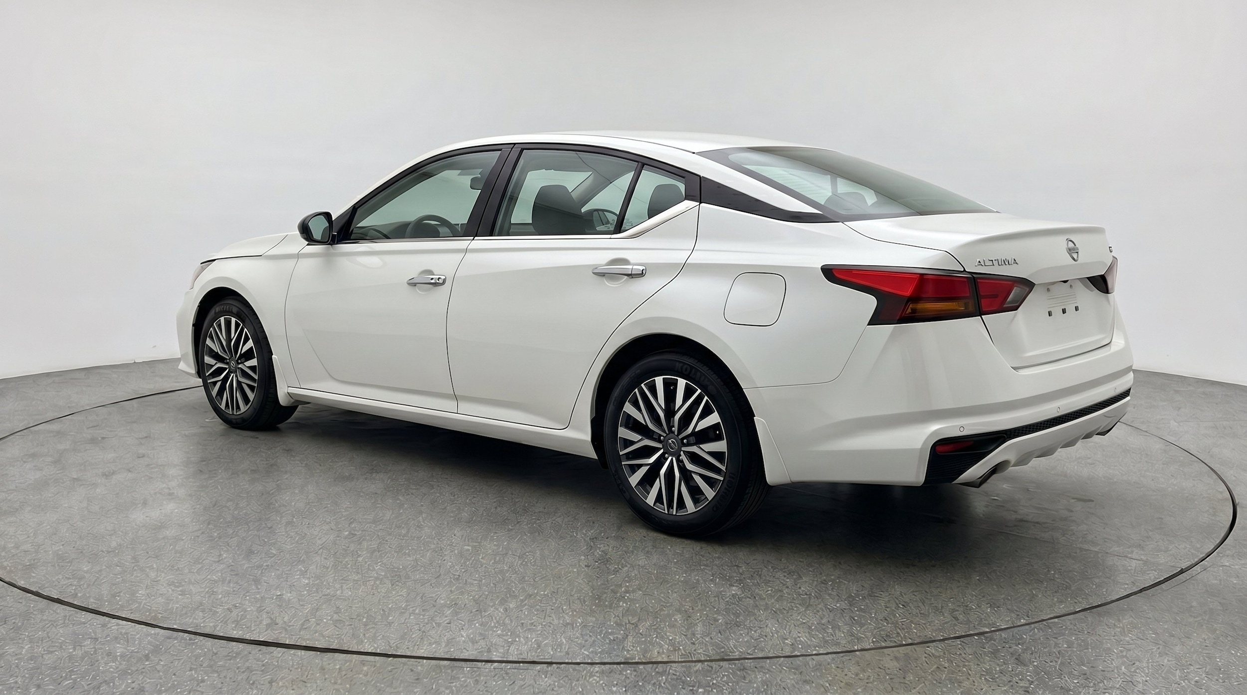 Thumbnail: 2025 Nissan Altima - 6