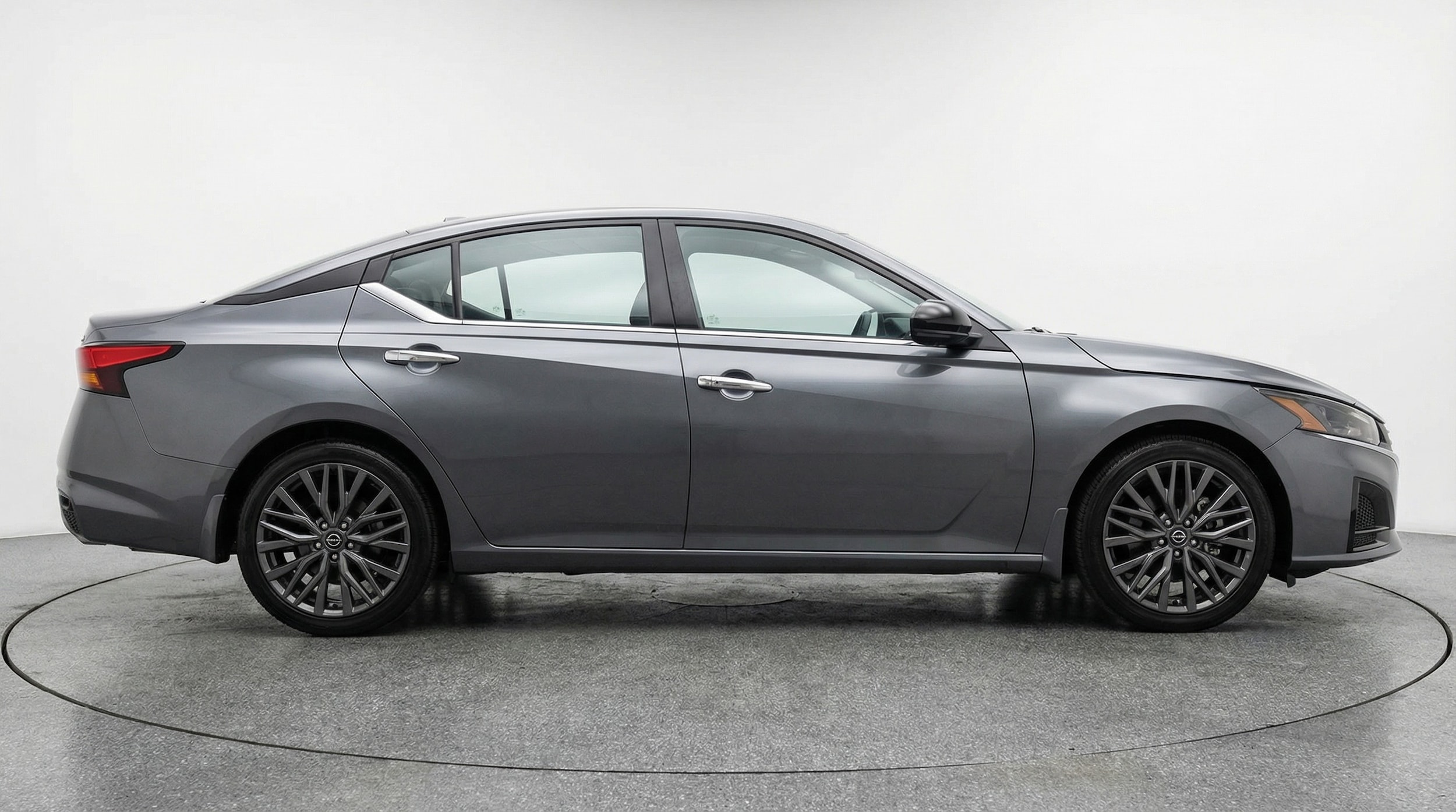 Thumbnail: 2025 Nissan Altima - 8