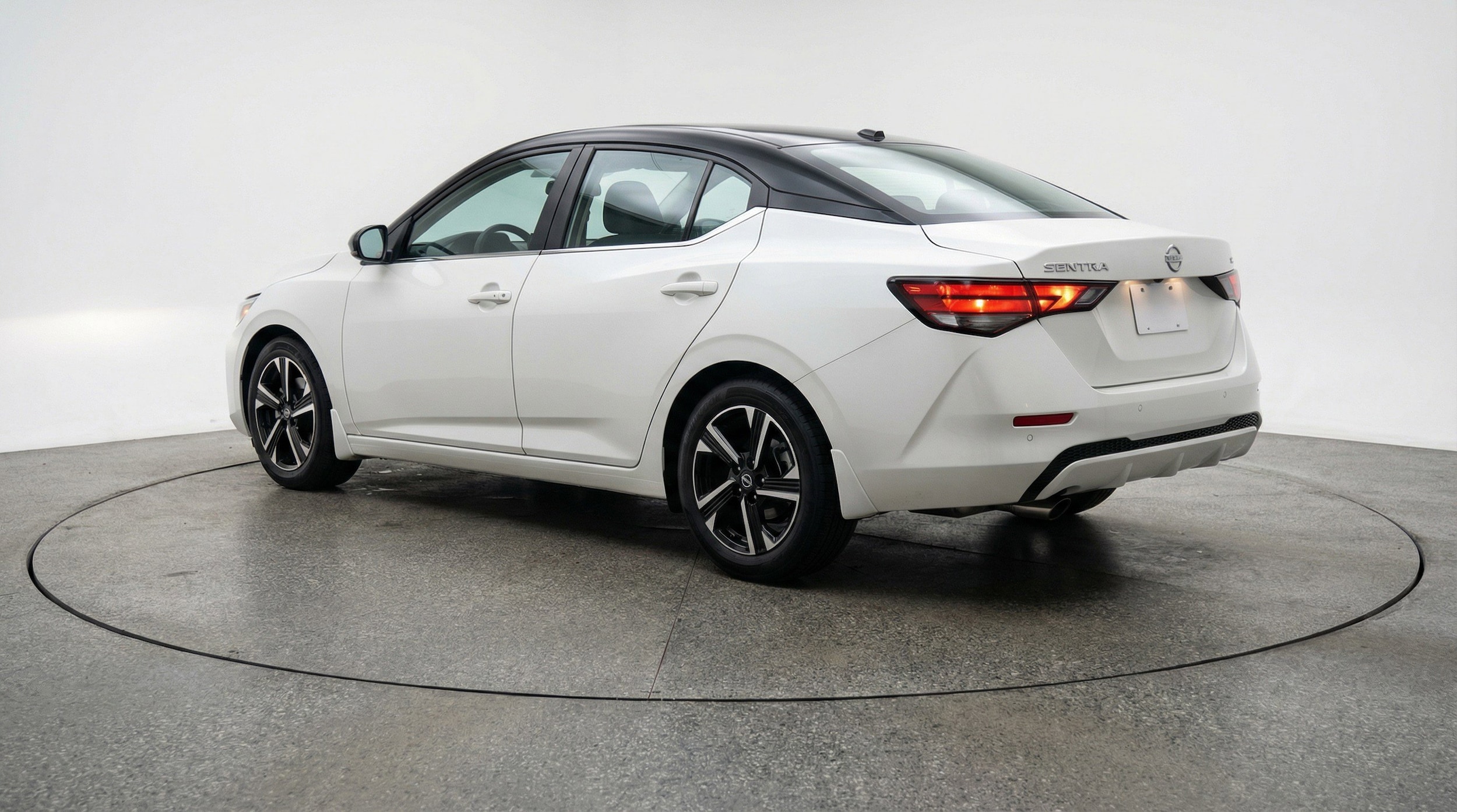 Thumbnail: 2025 Nissan Sentra - 6