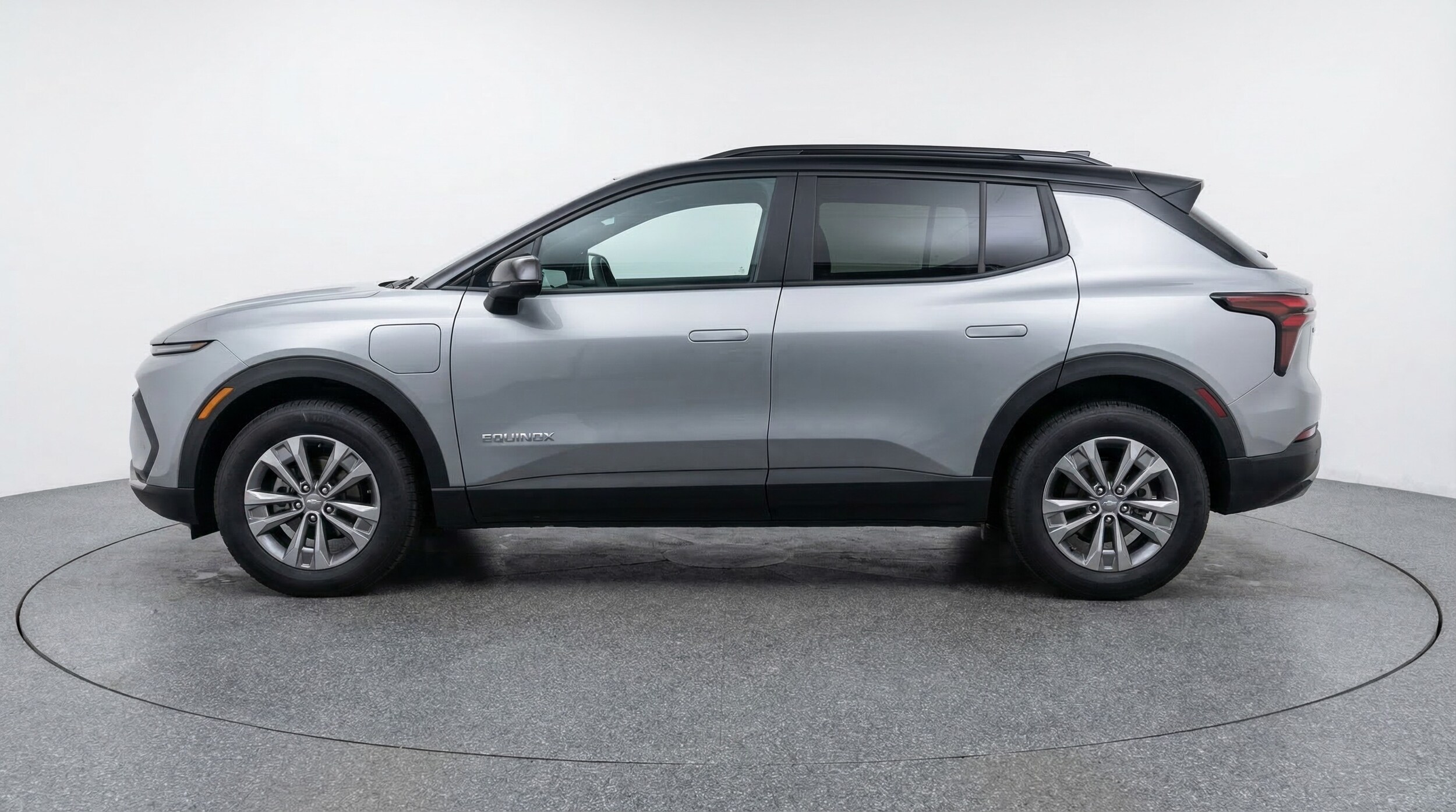 Thumbnail: 2025 Chevrolet Equinox - 4