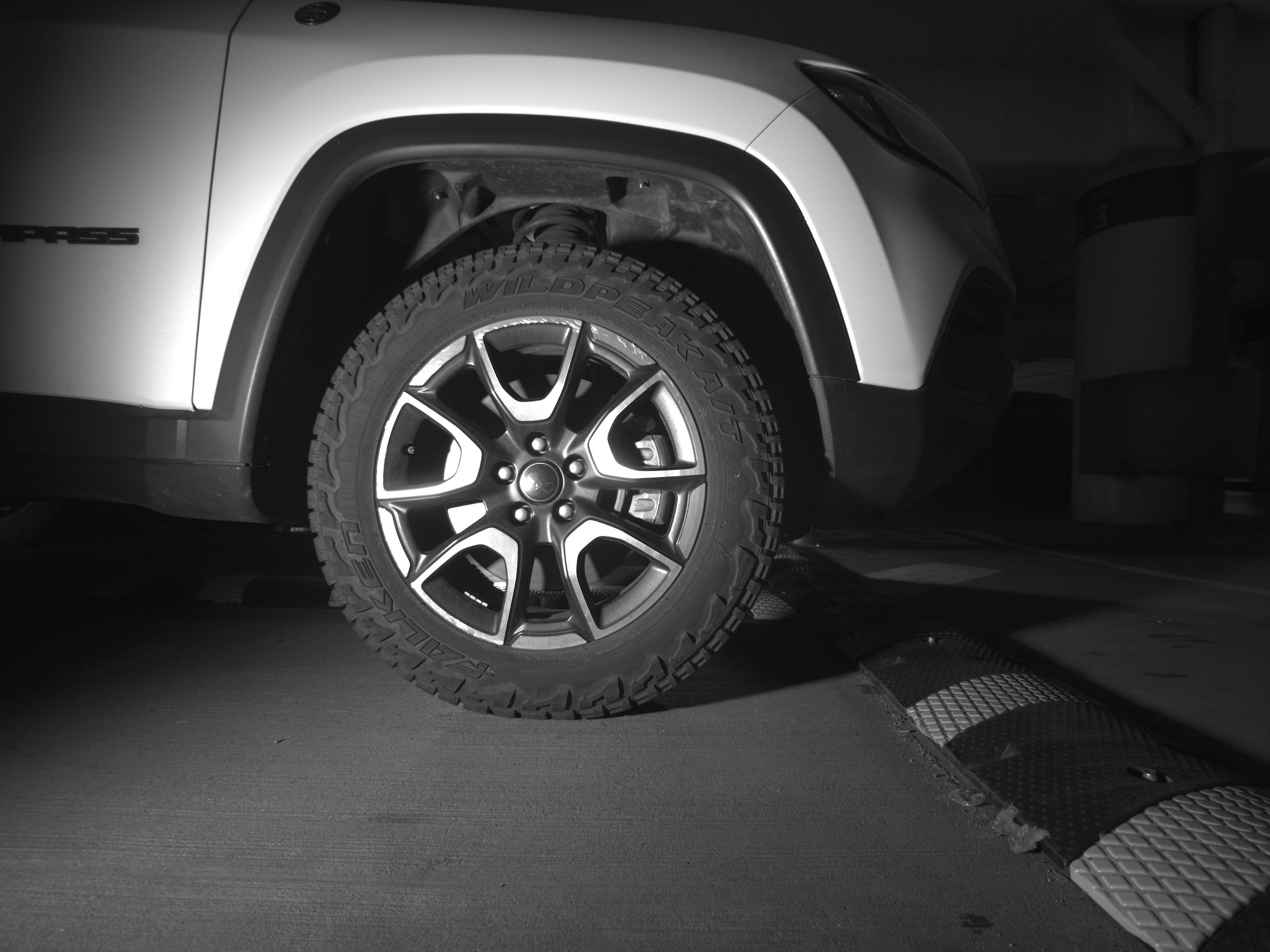 Thumbnail: 2025 Jeep Compass - 10