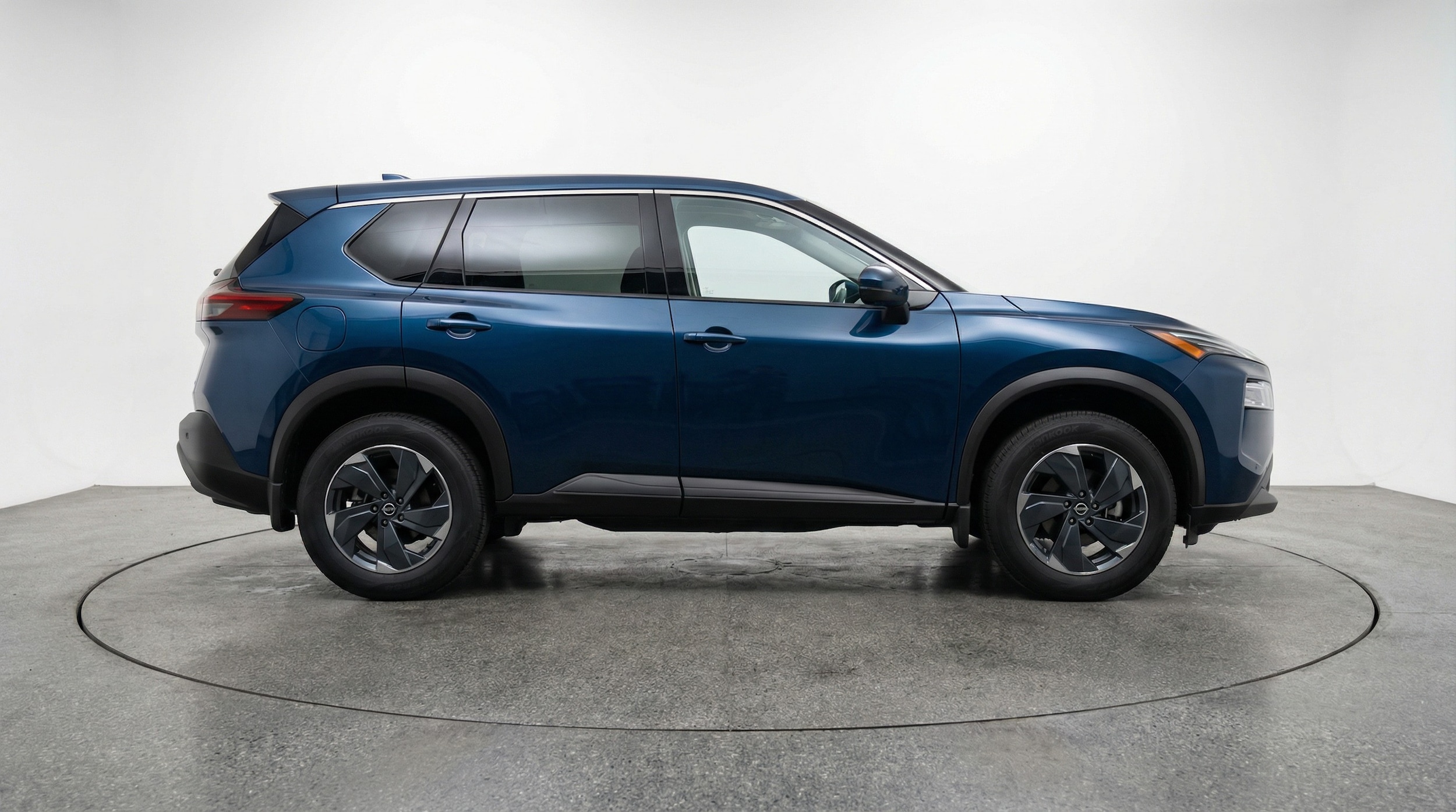 Thumbnail: 2025 Nissan Rogue - 8