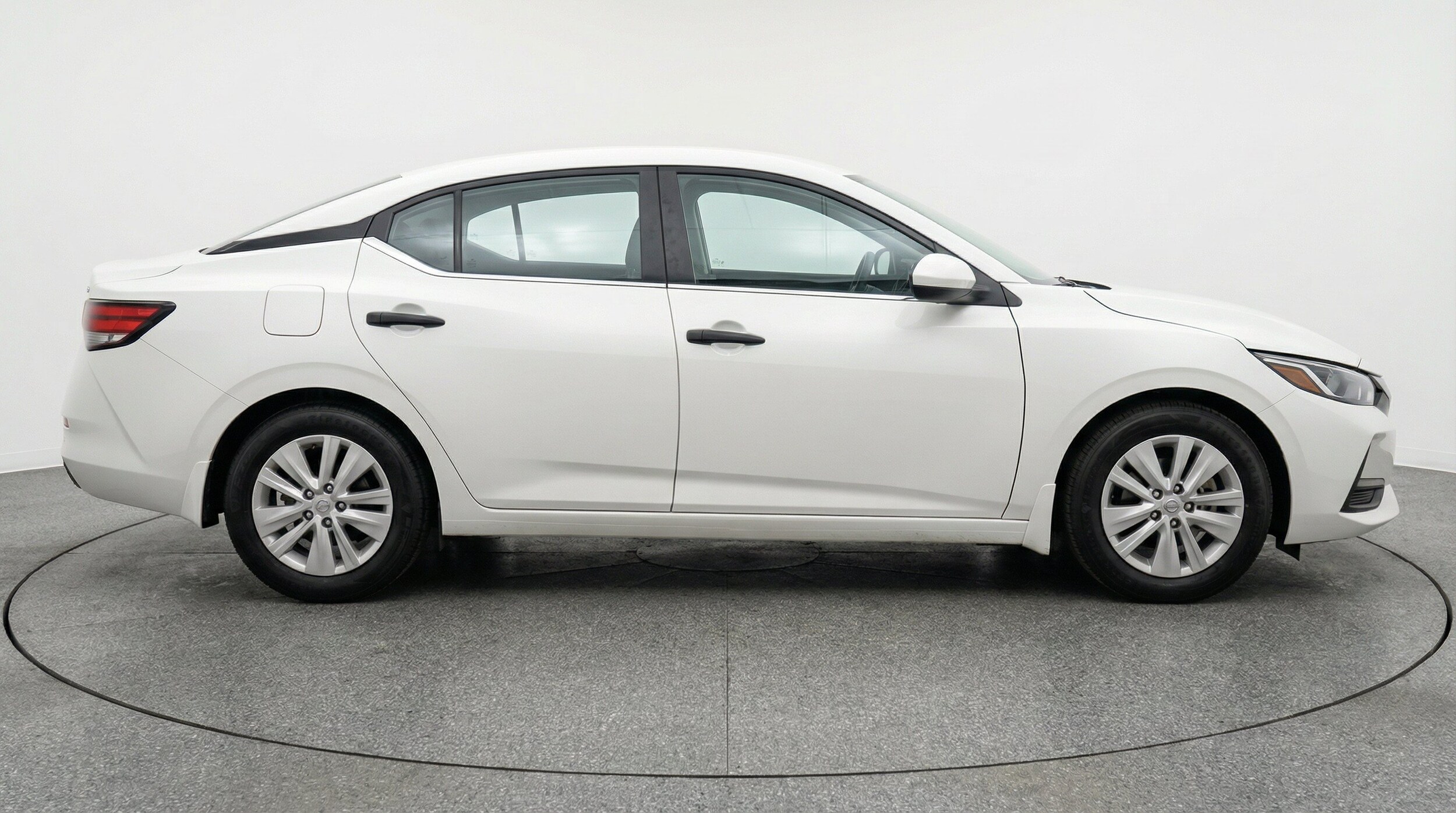 Thumbnail: 2025 Nissan Sentra - 11